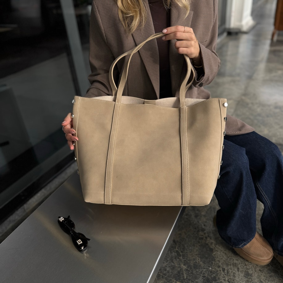 Süet Trocklu Omuz Çantası Rayne - Krem