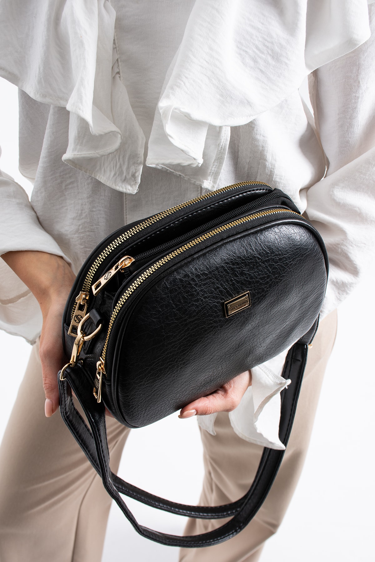 4 Bölme Çapraz Kadın Çantası Ruth 1435 - Mat Siyah