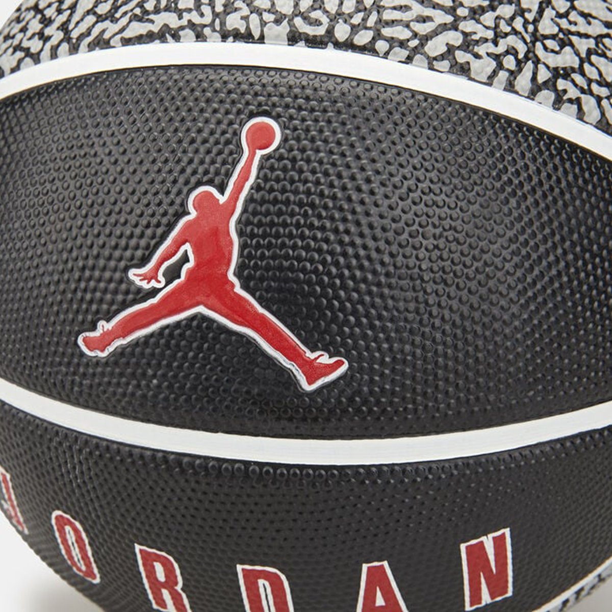 Jordan Playground 2.0 8P Basketbol Topu Siyah 7 No