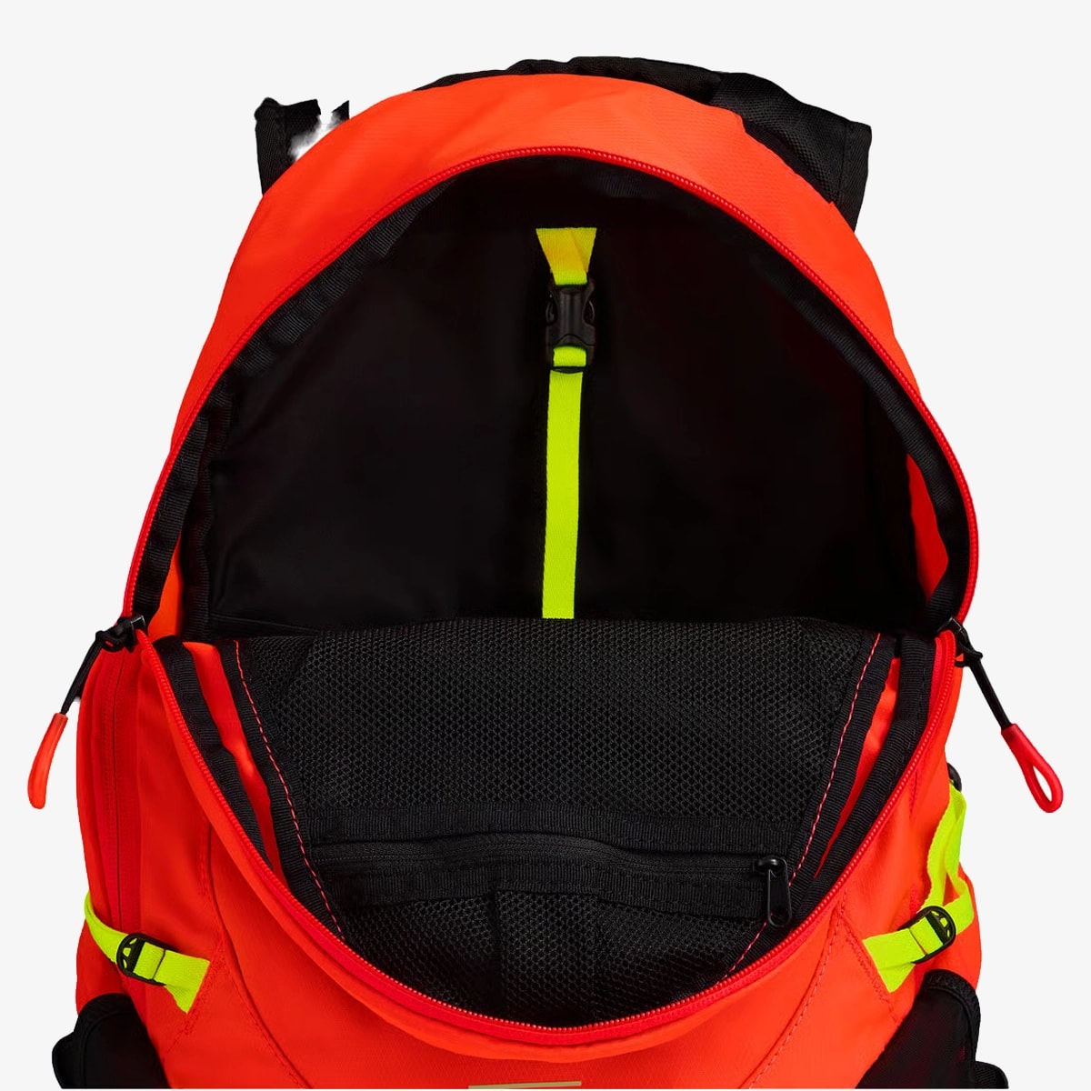 Nike Commuter Sırt Çantası 15 L – Pembe