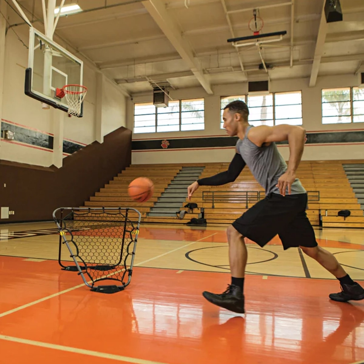 Sklz Solo Assist - Basketbol Ribaund ve Asist Antrenmanı