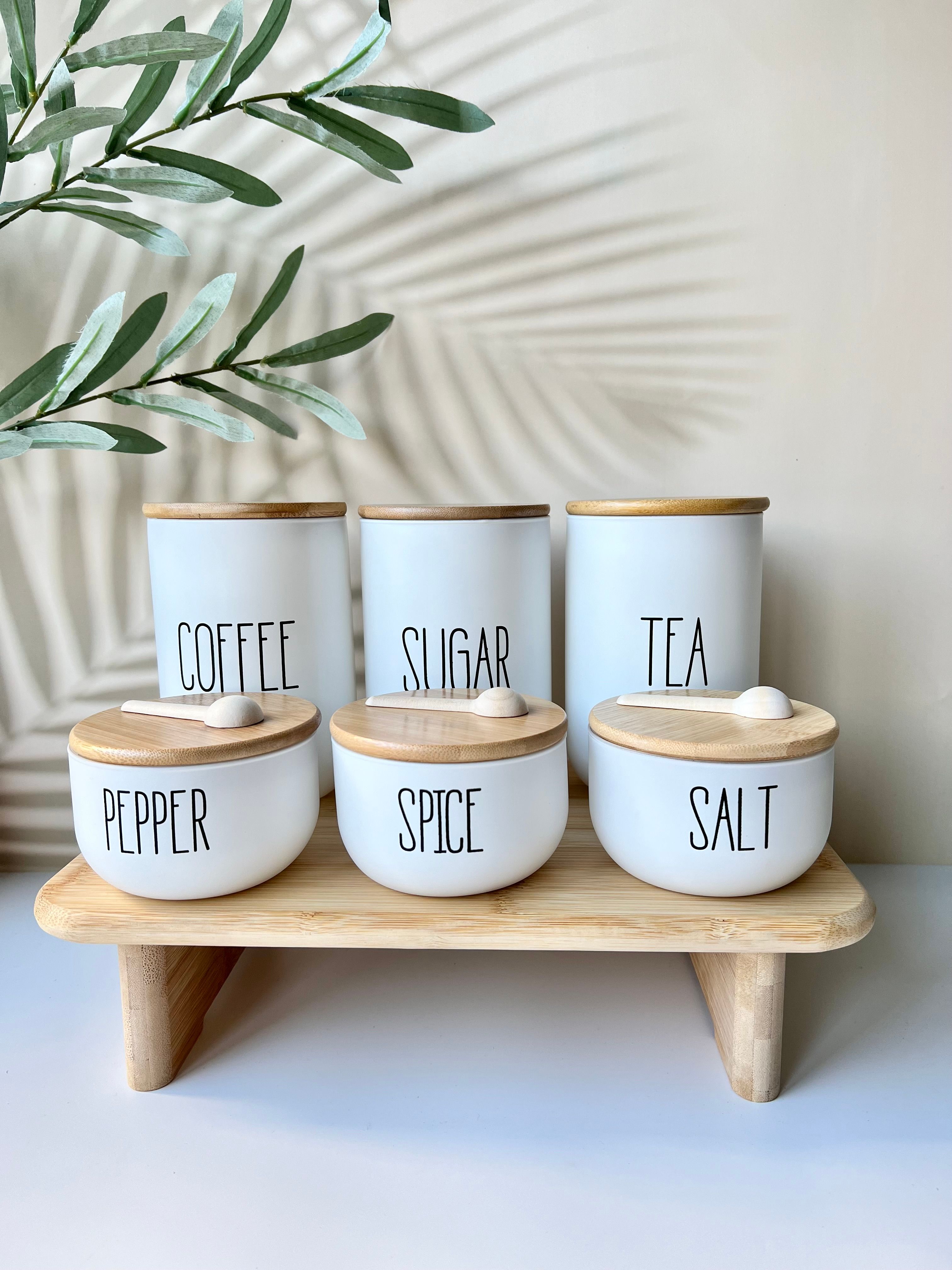 Bambu Stantlı 6 Adet Bambu Kapaklı Baharatlık 3 Adet Ölçü Kaşığı Tea|Coffee|Sugar|Pepper|Salt|Spice