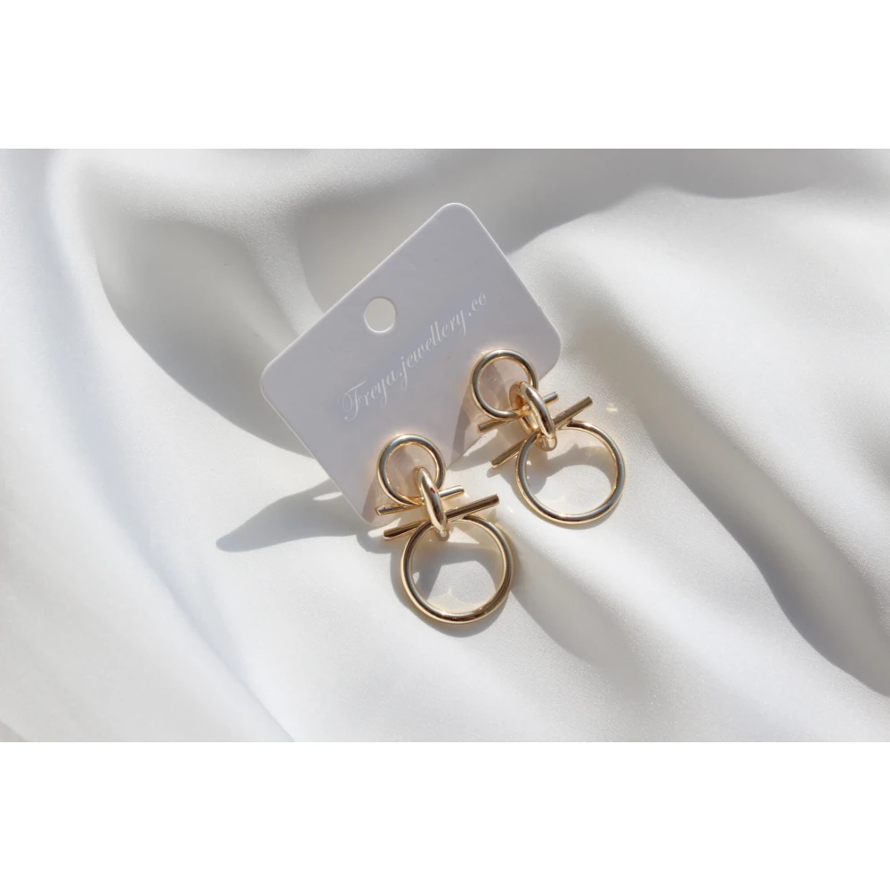 Gold Basic Ego Küpe