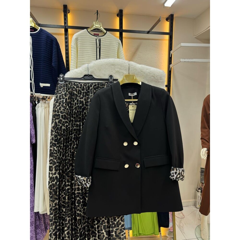 blazer ceket leopar etek kombini