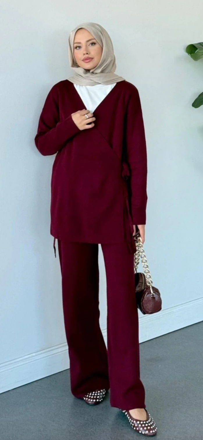 triko uzun kollu pantolonlu belde bağlamalı takım