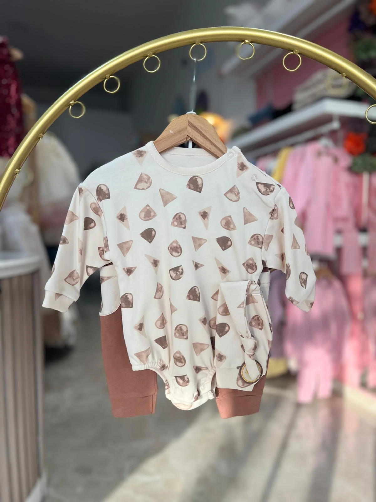 SHAPE BADİLİ TAKIM