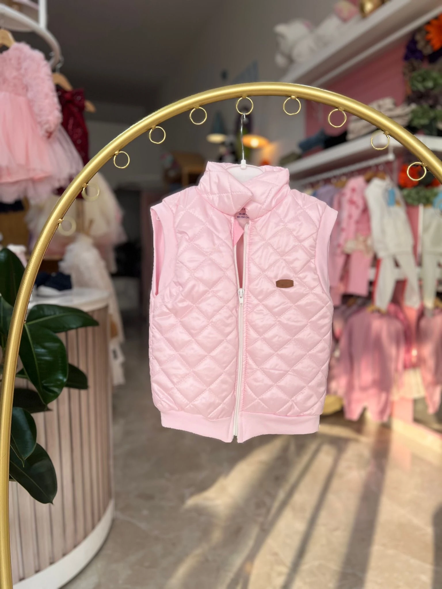 AÇIK PEMBE KAPİTONE YELEK