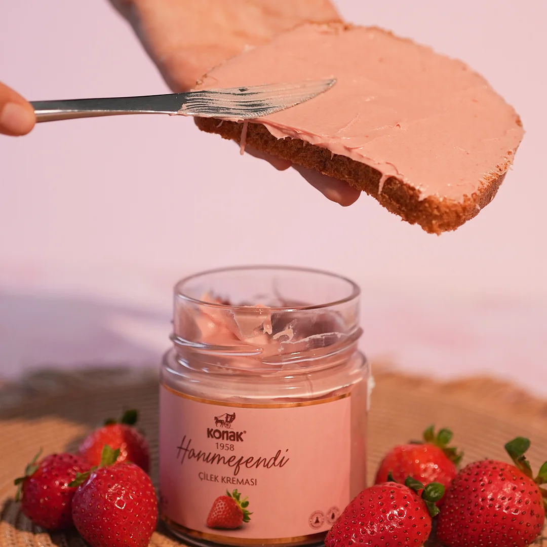Hanımefendi Çilek Kreması (250 Gr)