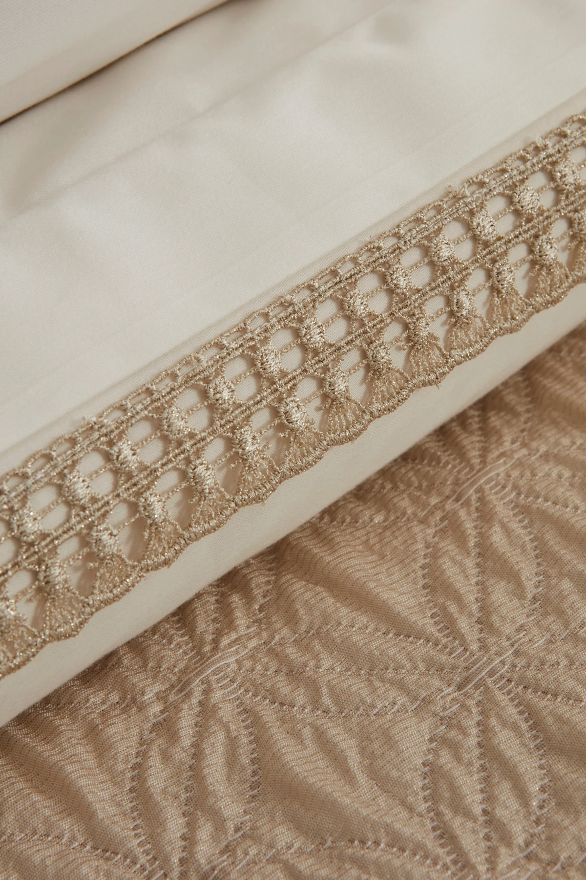 CEYIZ SETI 8 PRC QUEEN VALERIA GOLD 8680214339404