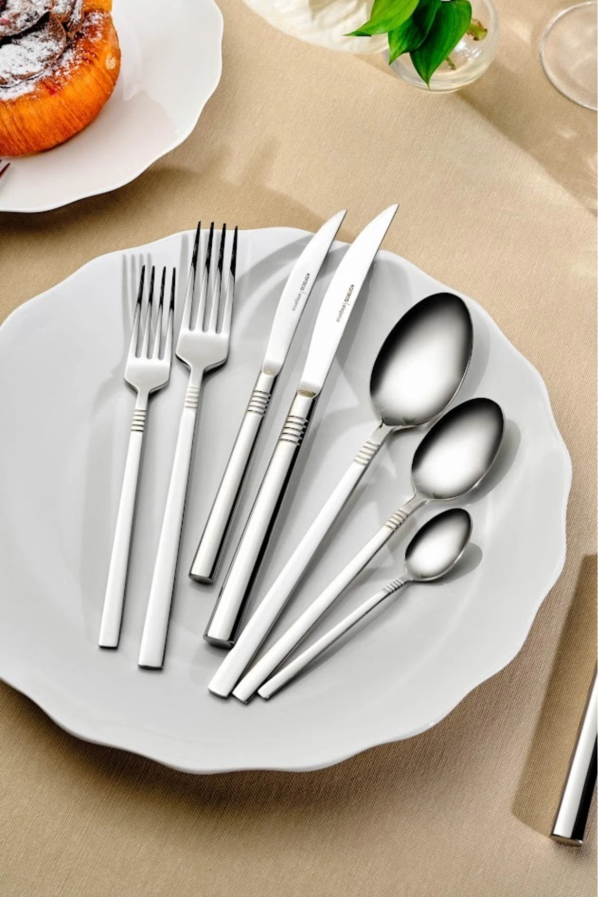 KASIK TAKIMI 84 PARCA V 2 ELEGANCE NIL PLATIN 8683650107248