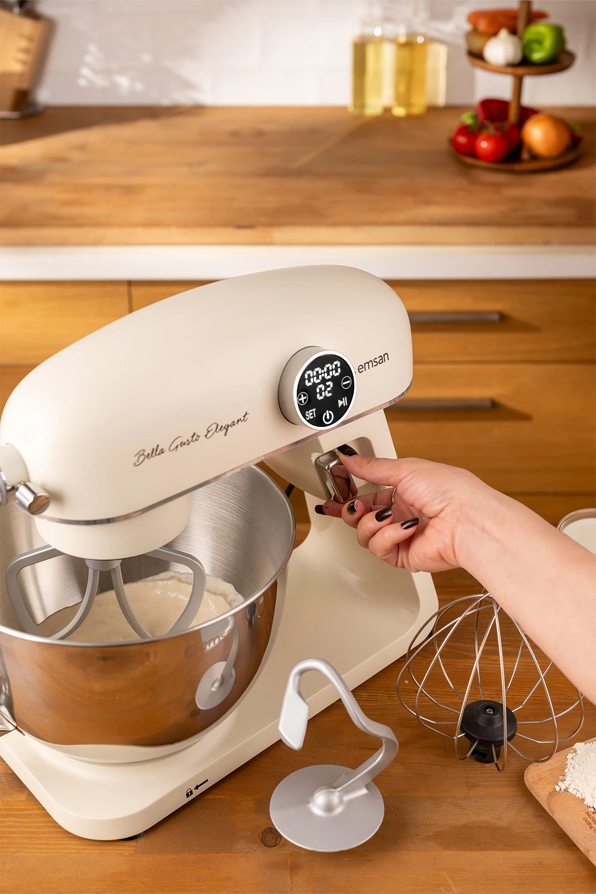 Bella Gusto Elegant Stand Mikser Krem