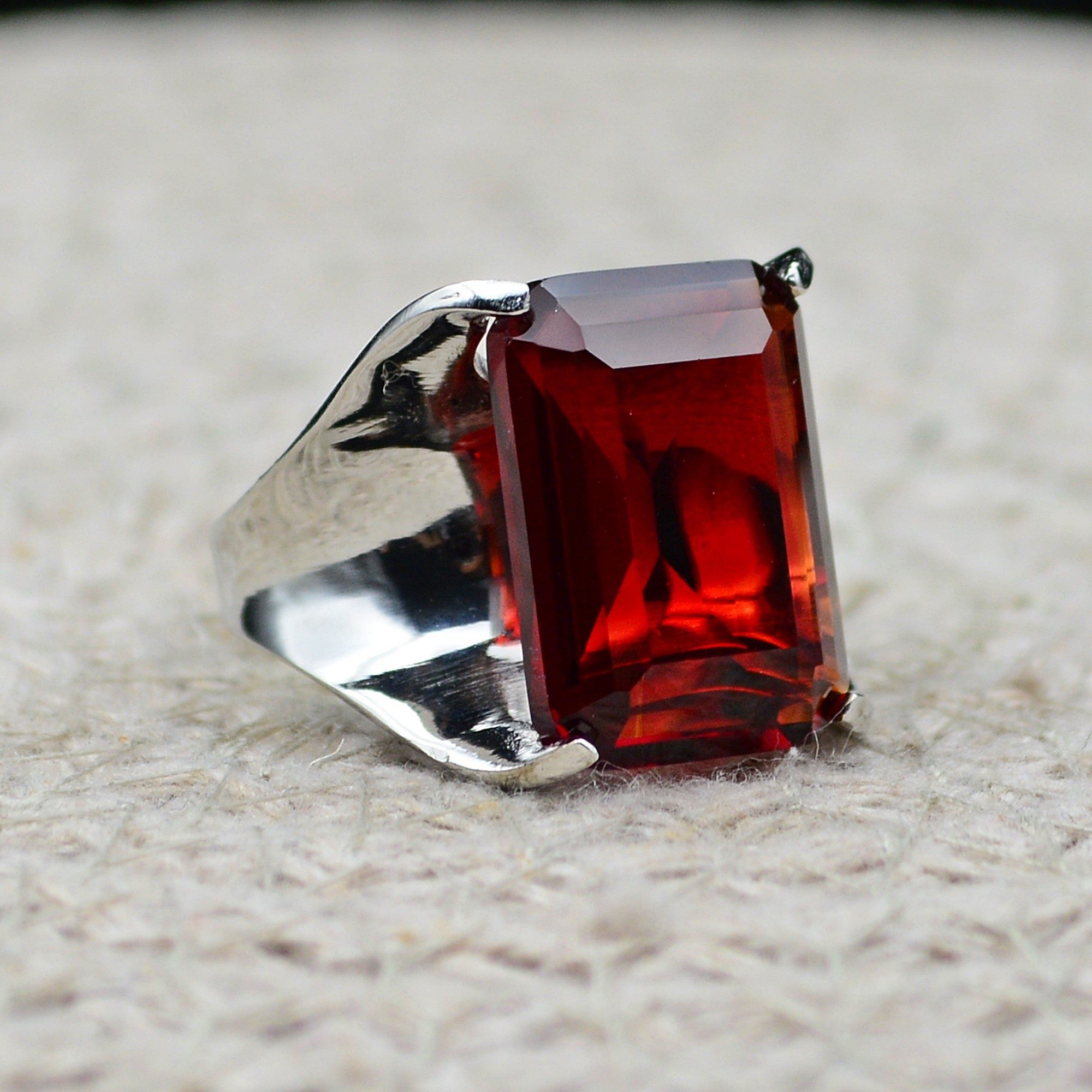 Silver Women's Ring With Ruby Stone