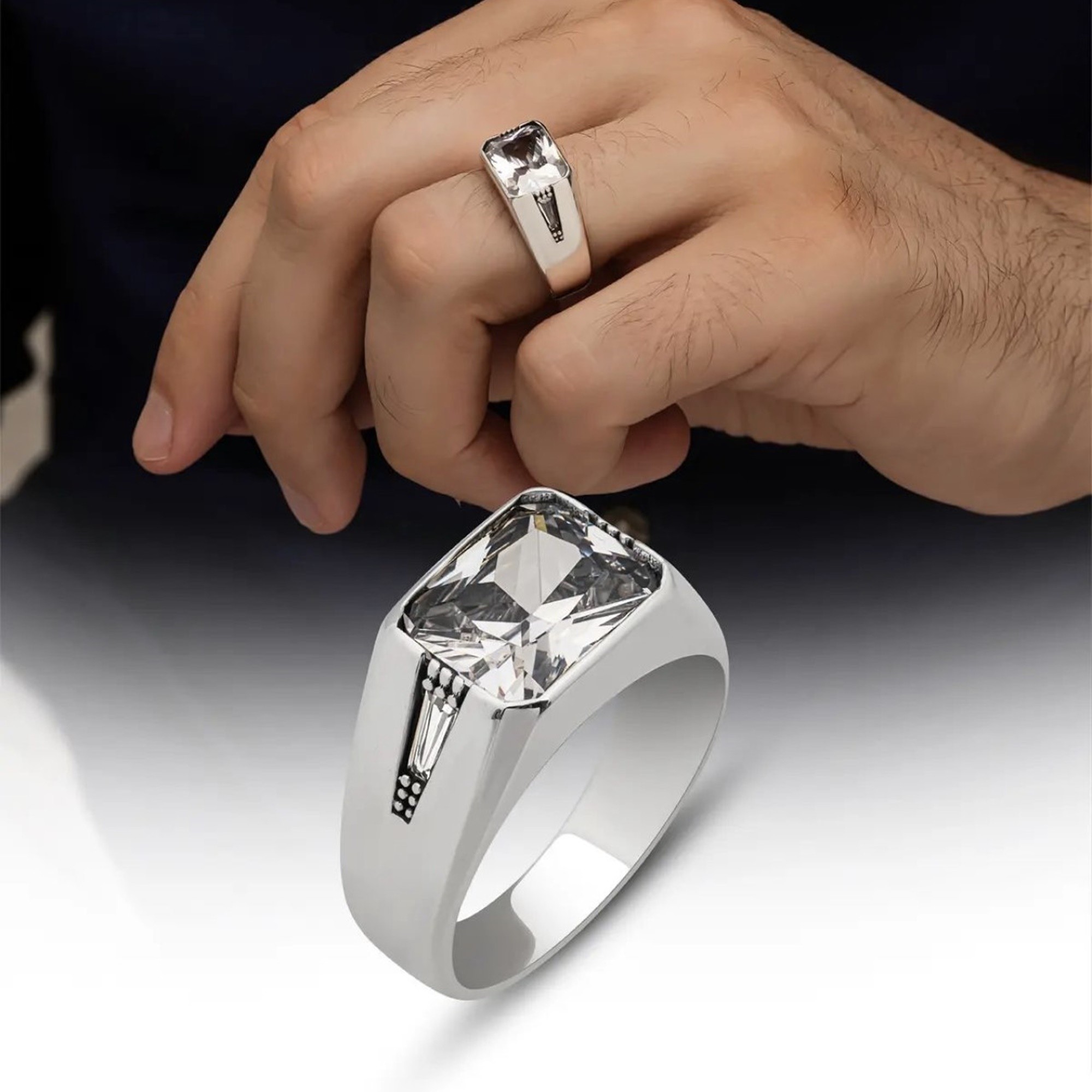 Luxury silver men's ring with zircon stone 