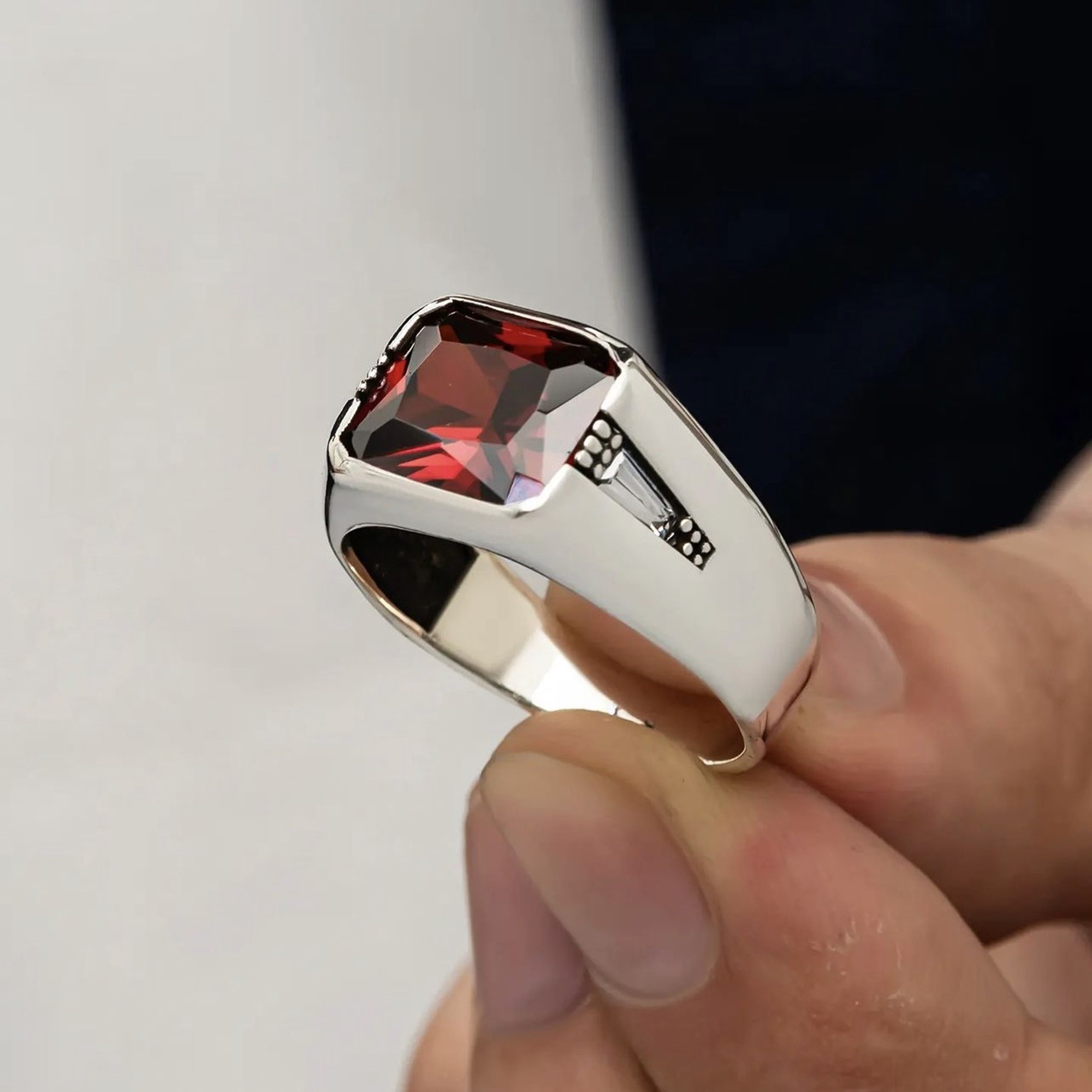 Luxury ring for men red garnet stone men ring
