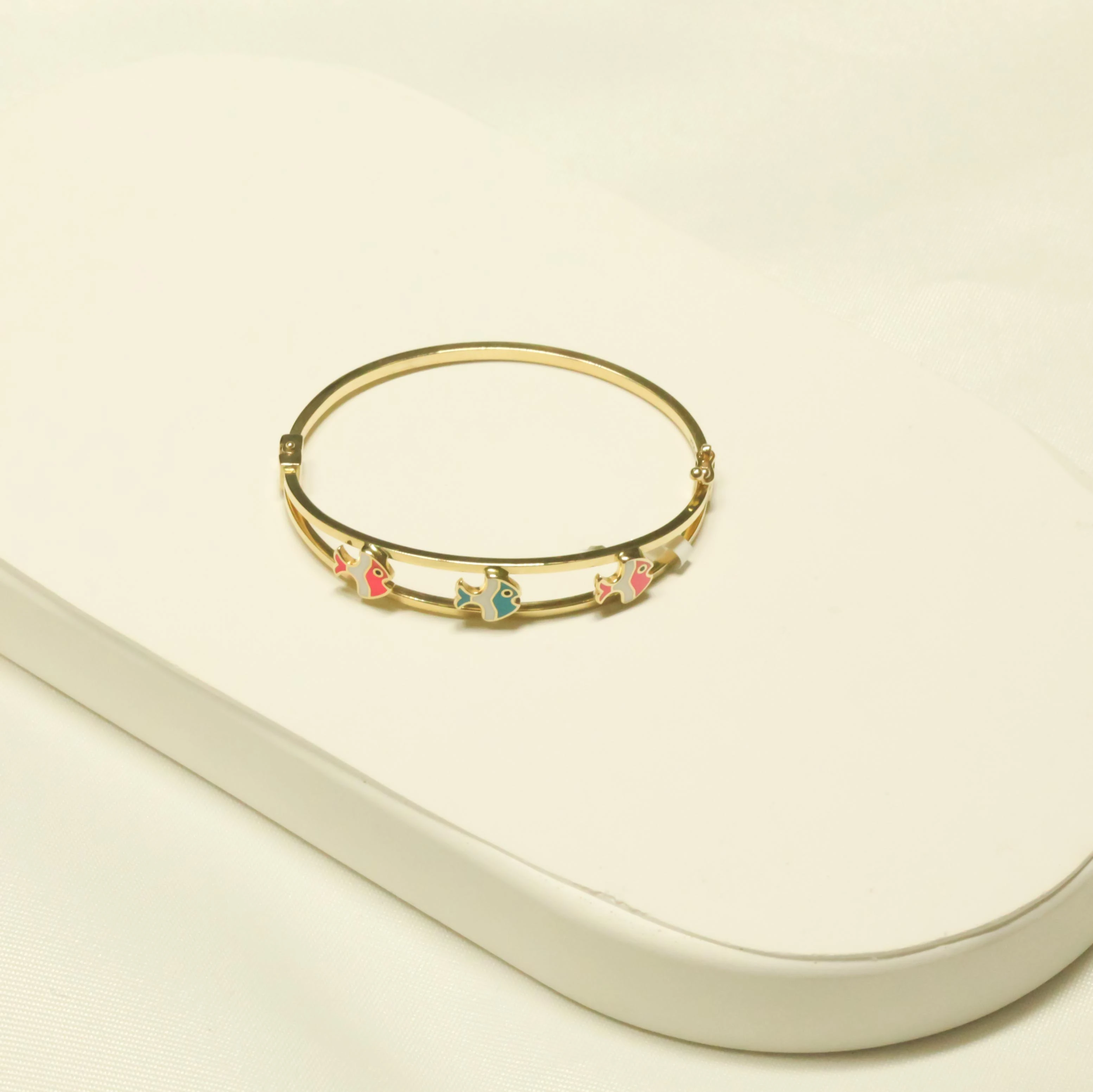 14 AYAR BALIK DESENLİ RENKLİ MİNELİ ÇOCUK KELEPÇE 