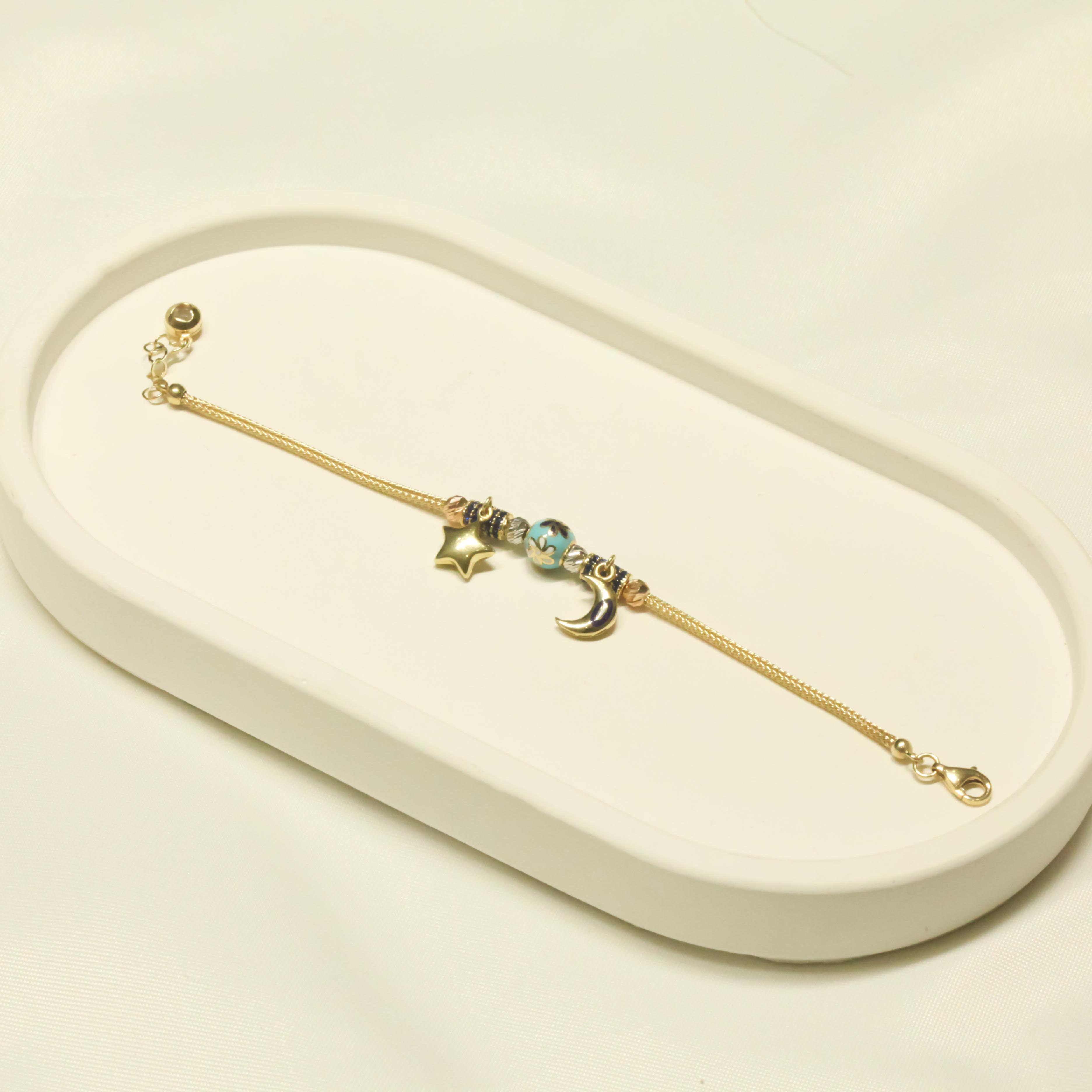 14 AYAR ÇOCUK CHARMLI BİLEKLİK