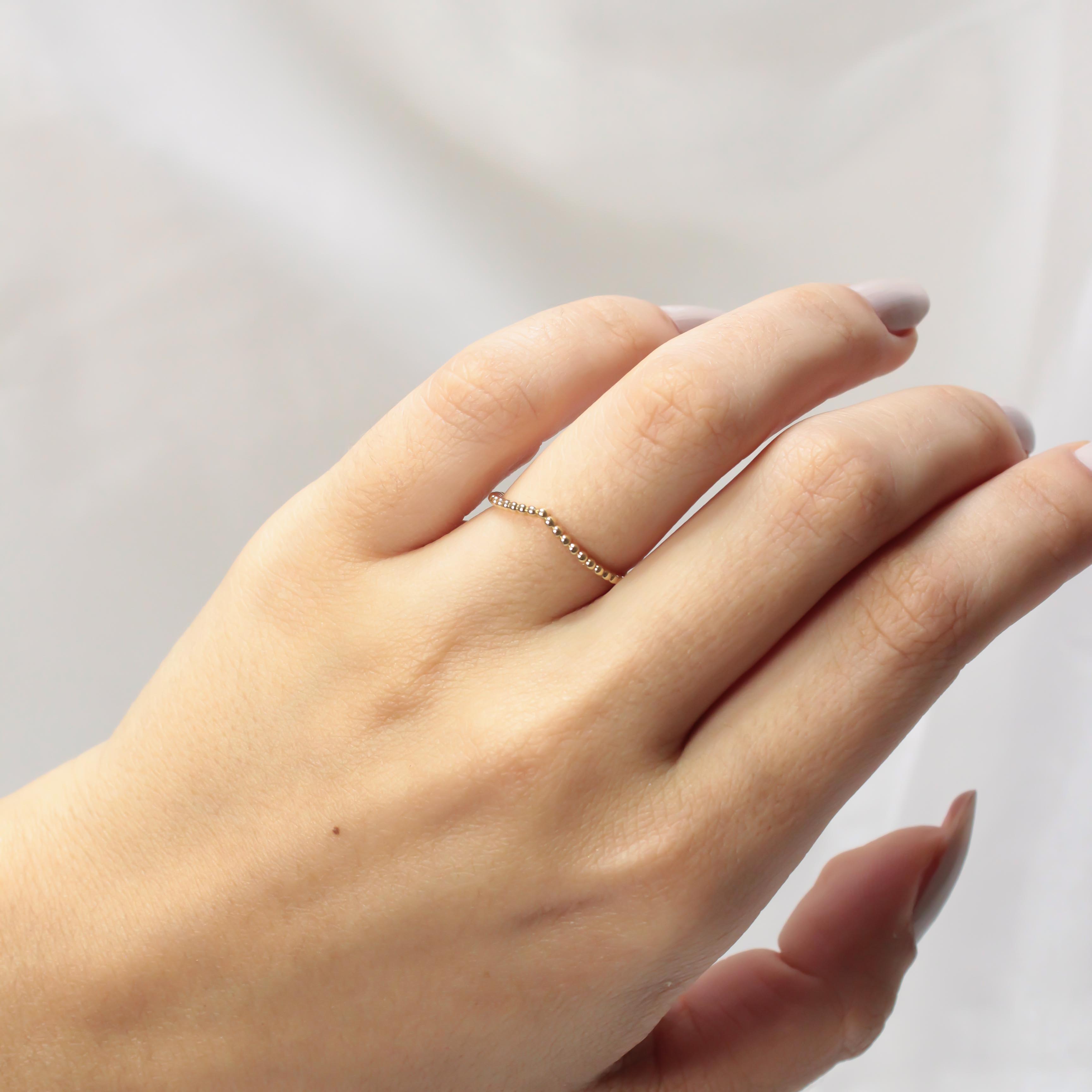 14 AYAR TOP TOP V MODEL YÜZÜK