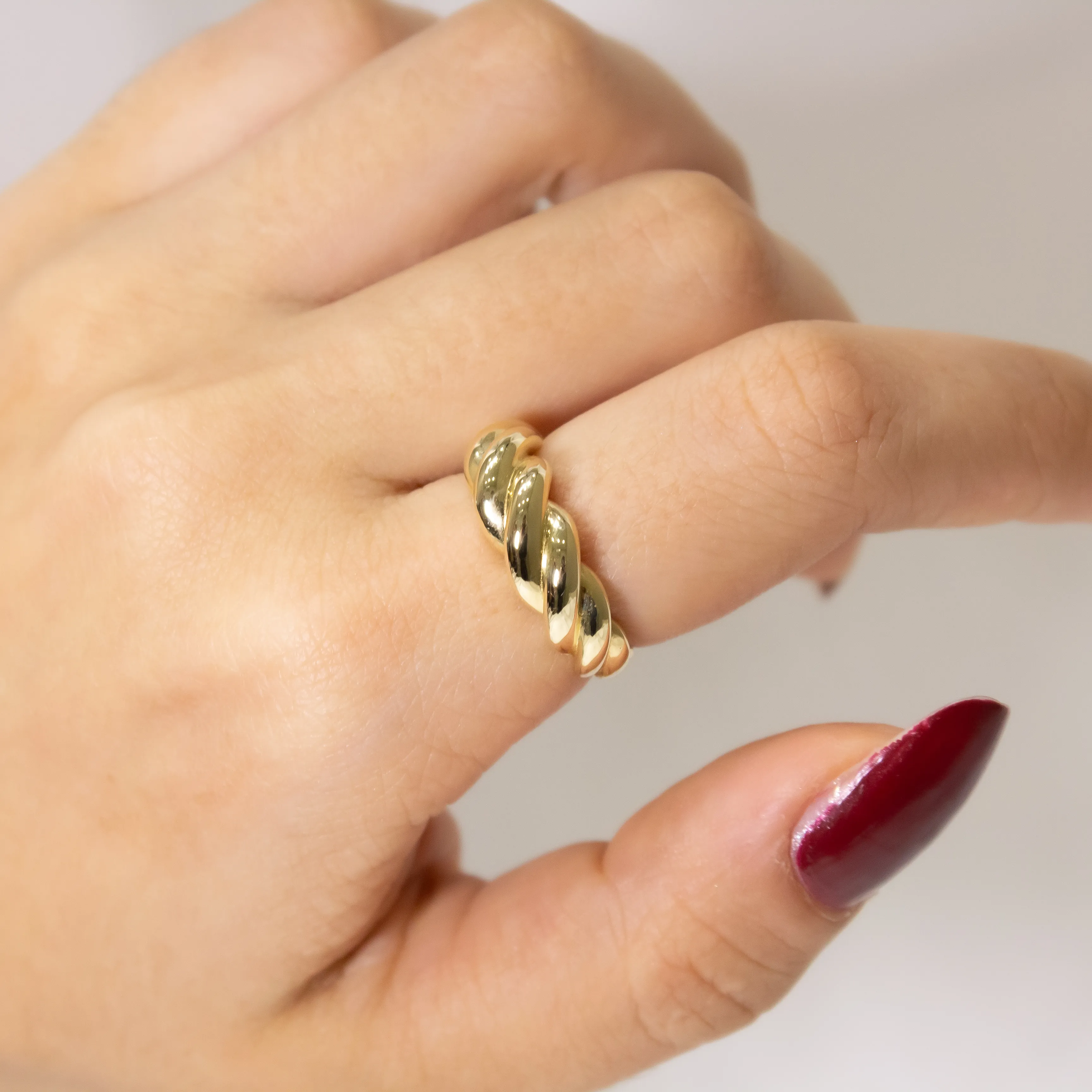 14 Ayar Burgu Yüzük