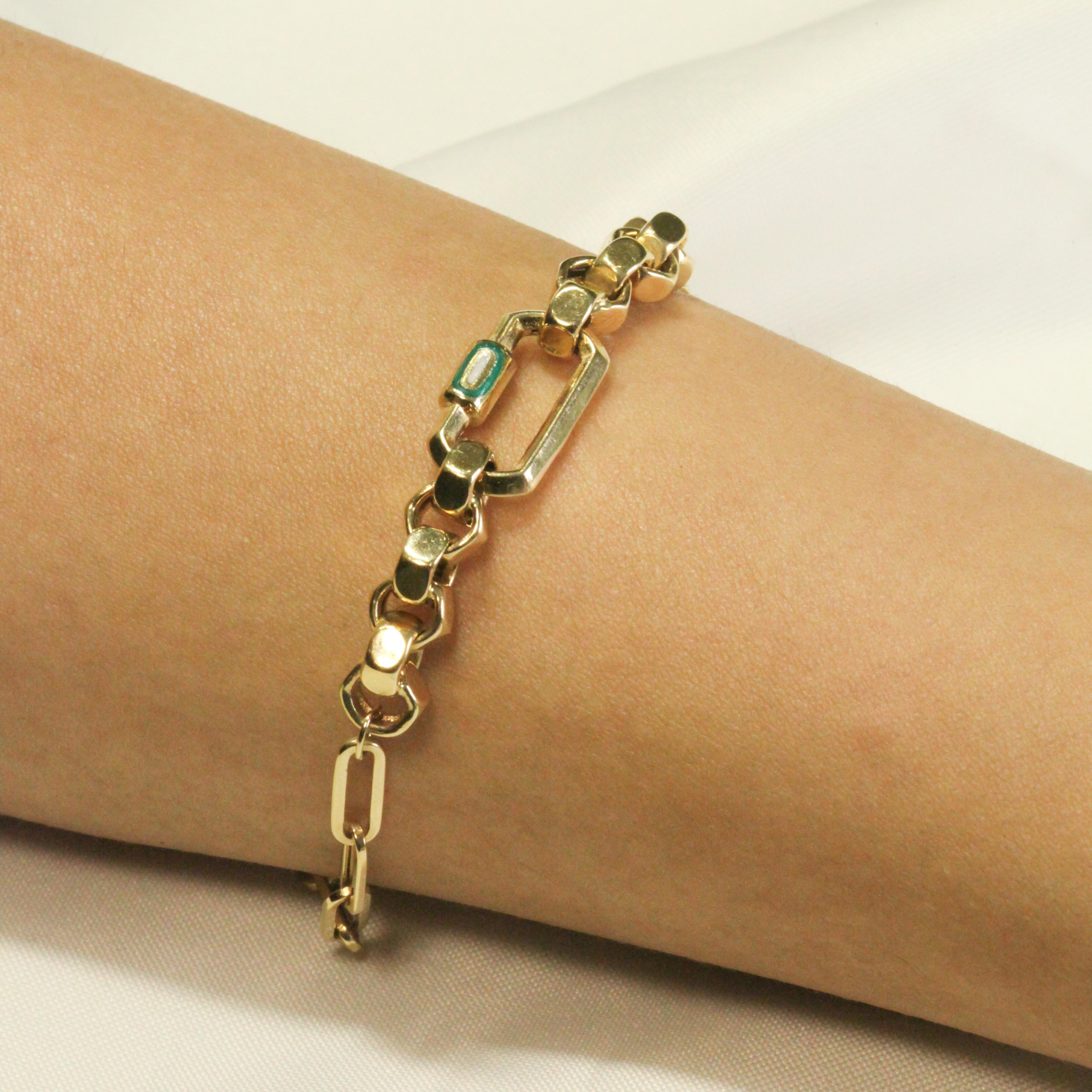 14 AYAR TASARIM BİLEKLİK