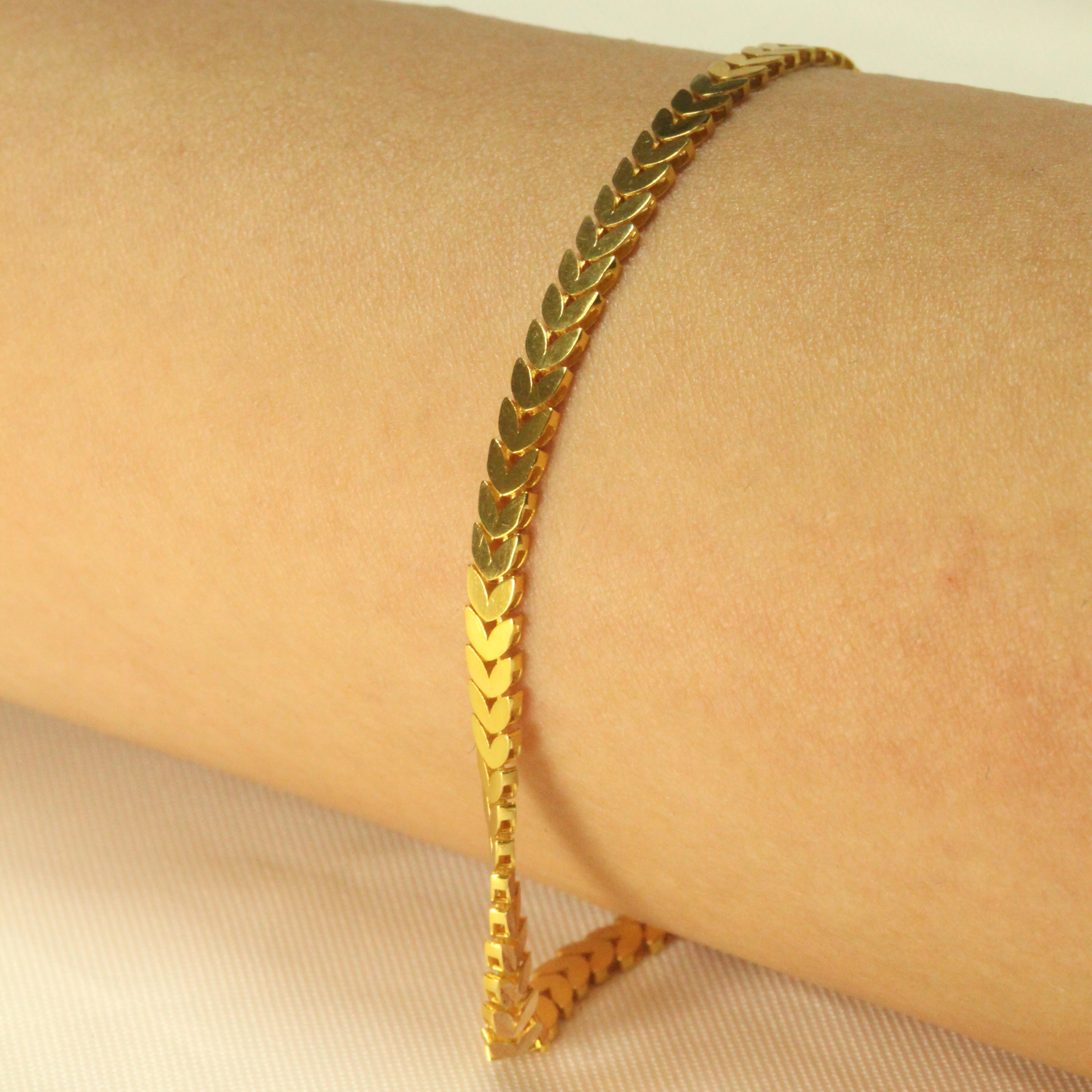 14 AYAR BAŞAK İKİ TARAFLI KULLANILABİLEN BİLEKLİK