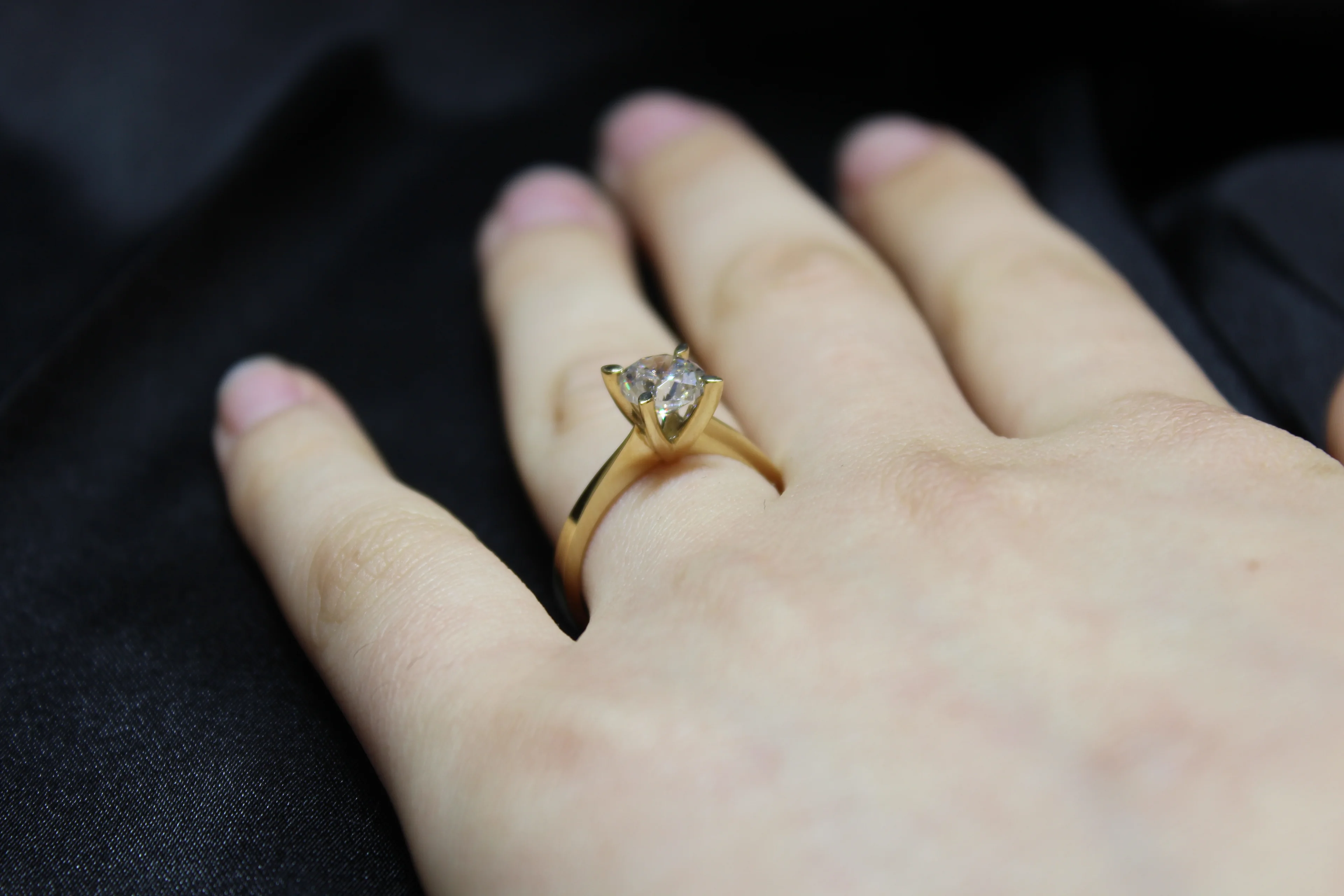 14 Ayar Tektaş Yüzük