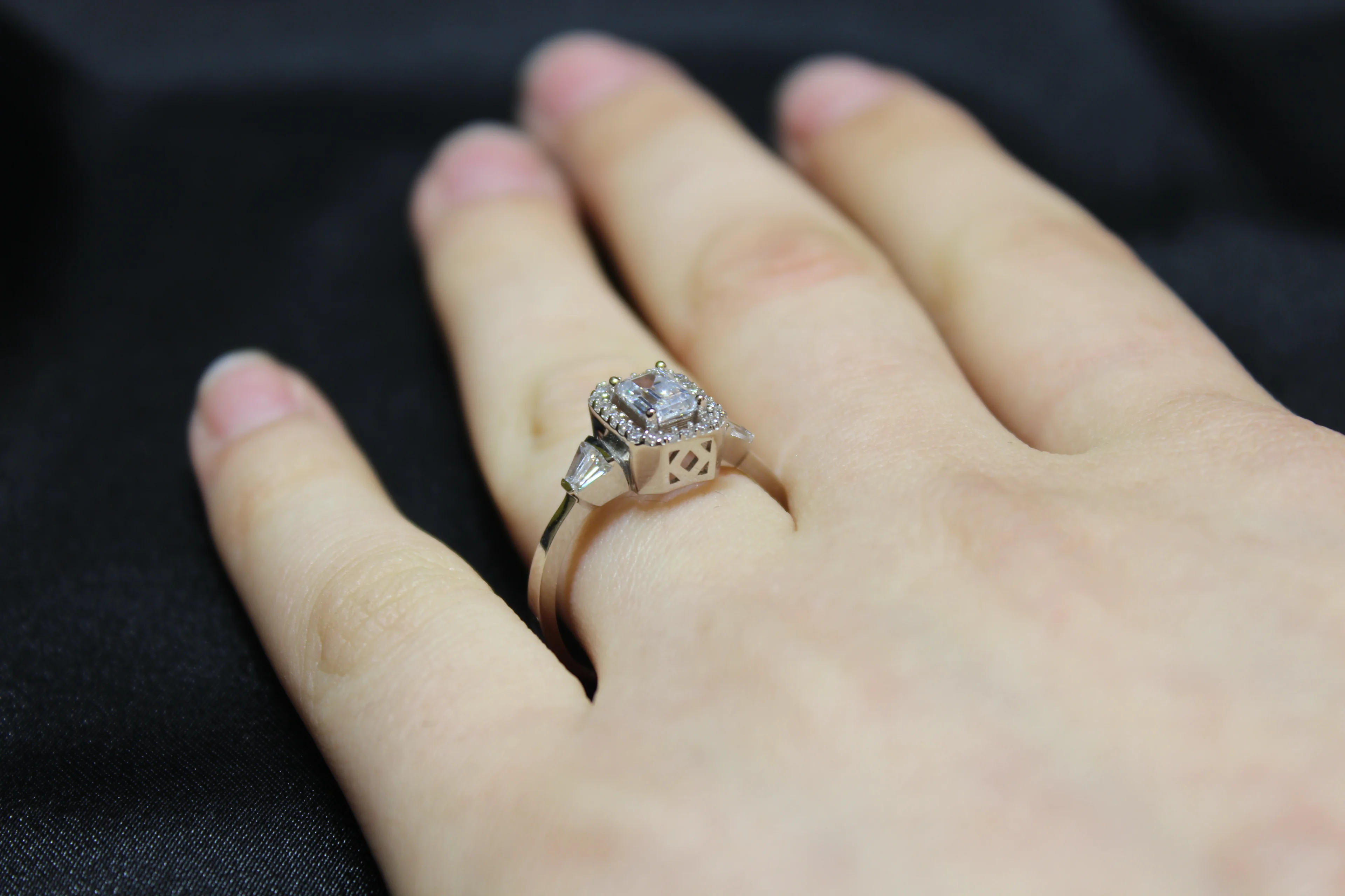 14 Ayar Baget Yüzük