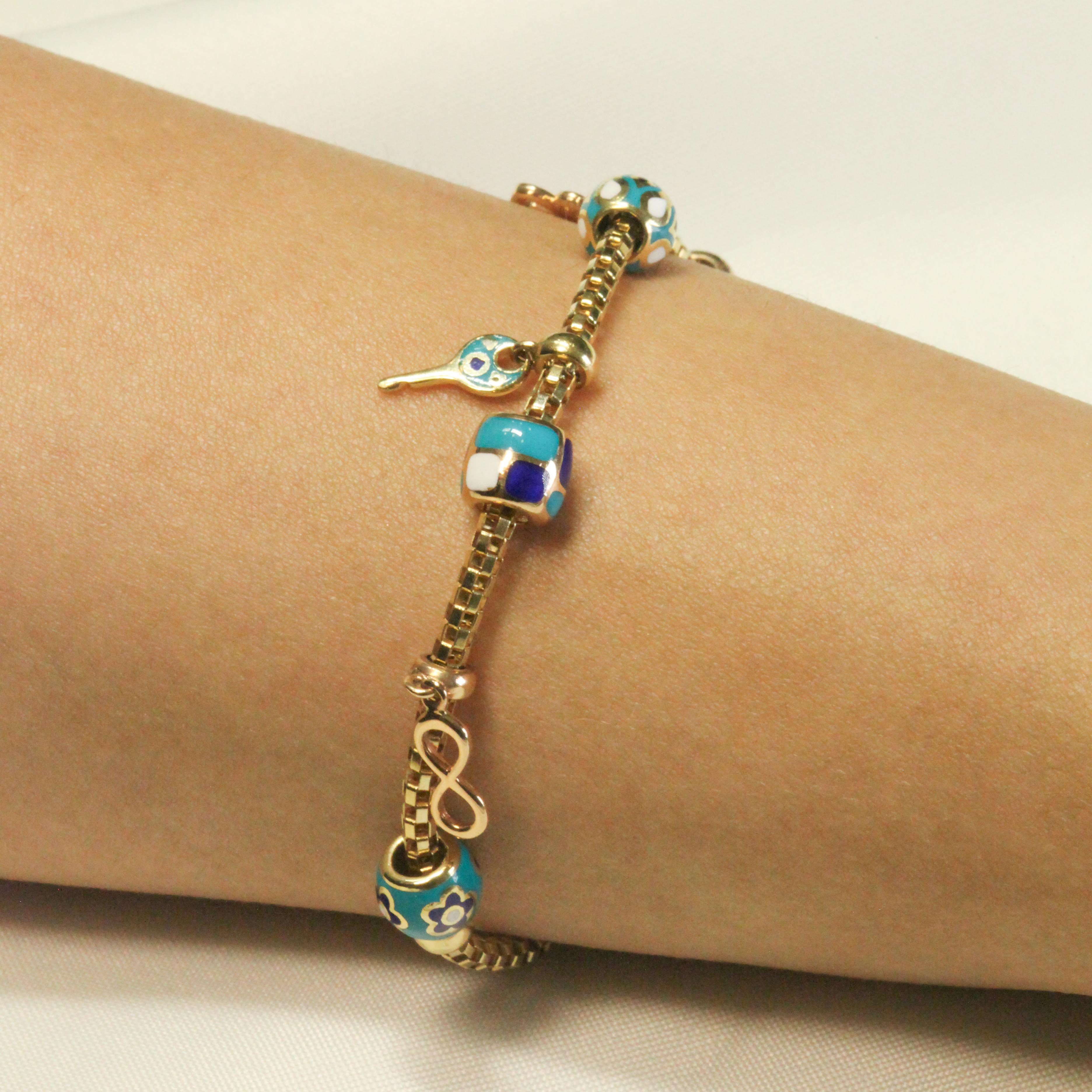 14 AYAR CHARMLI BİLEKLİK