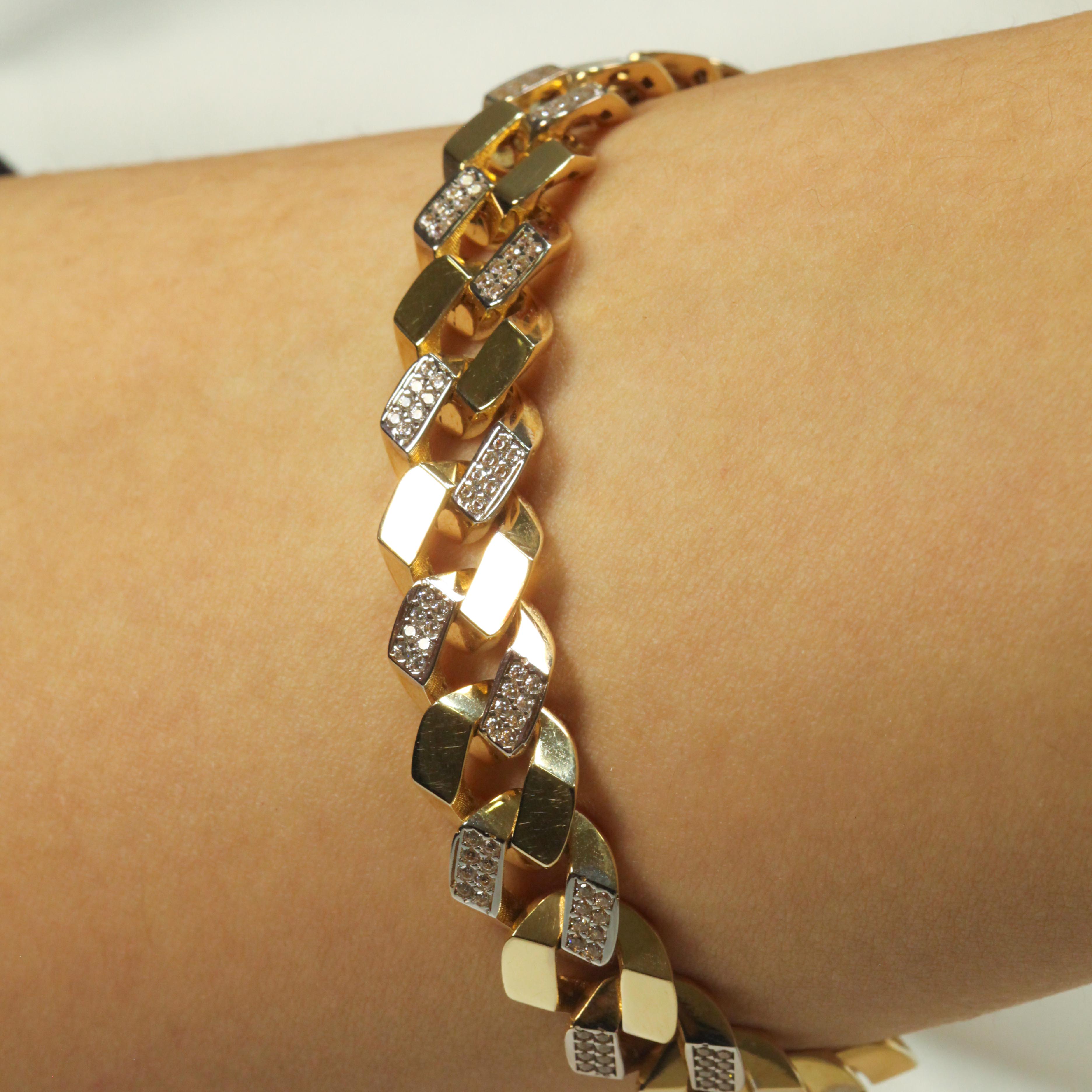 14 Ayar Taşlı Gurmet Bileklik