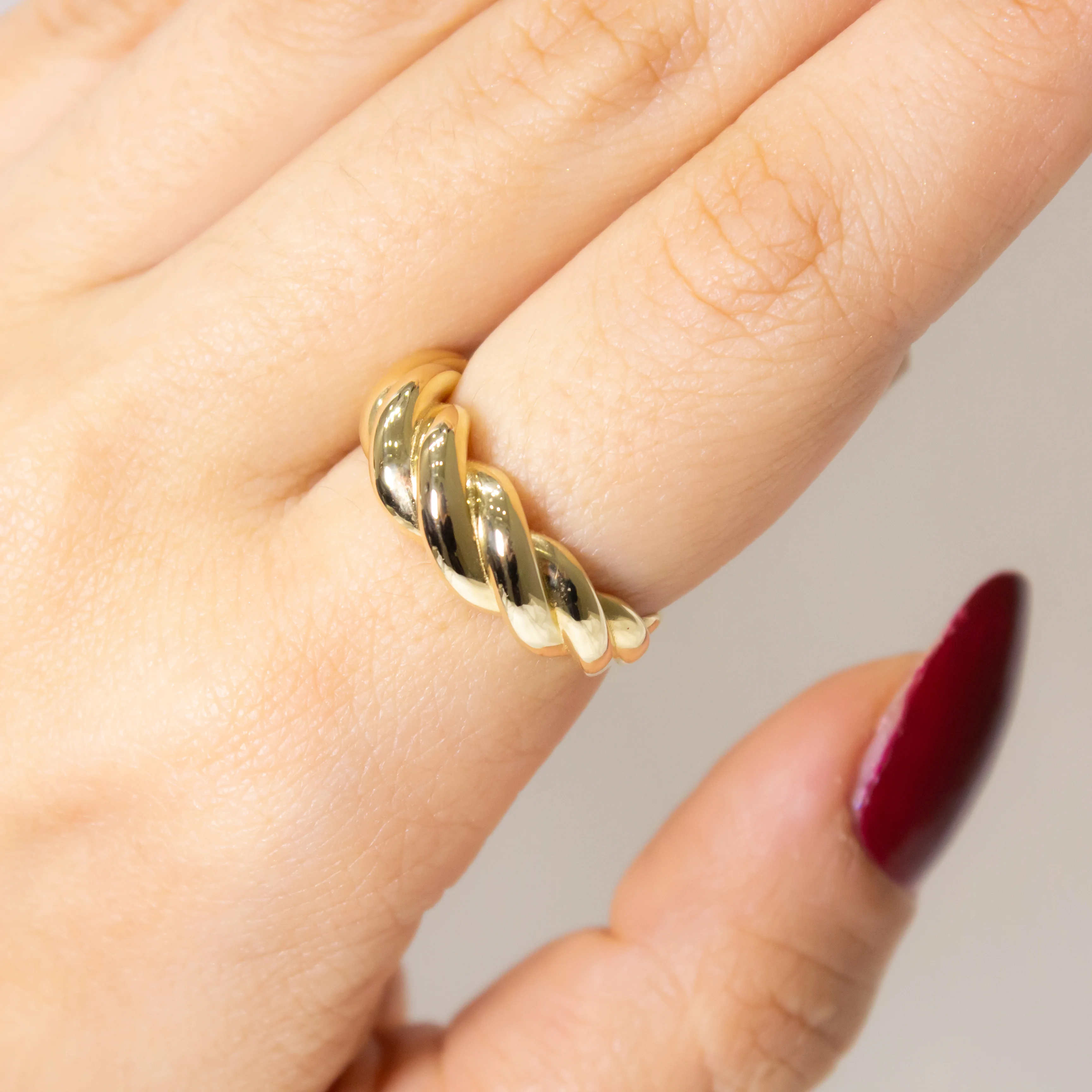 14 Ayar Burgu Yüzük