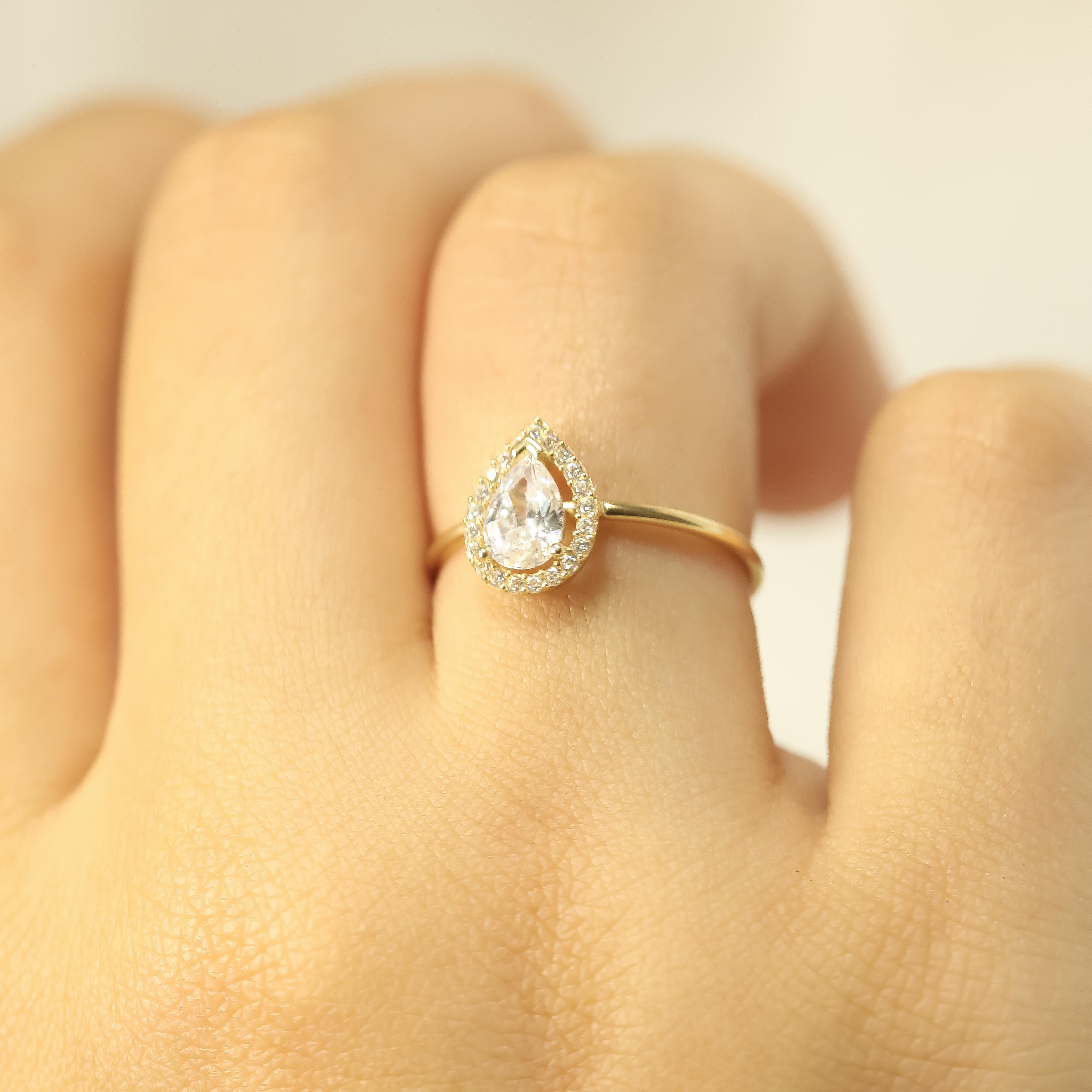 14 Ayar Damla Baget Yüzük