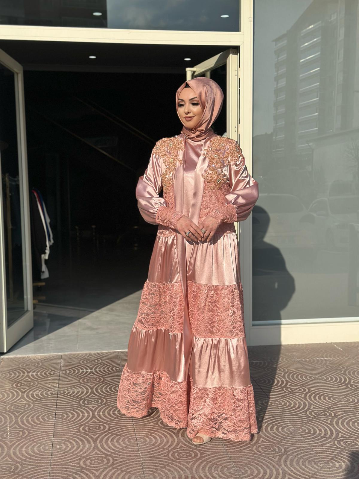 Zerafet Abaya takım