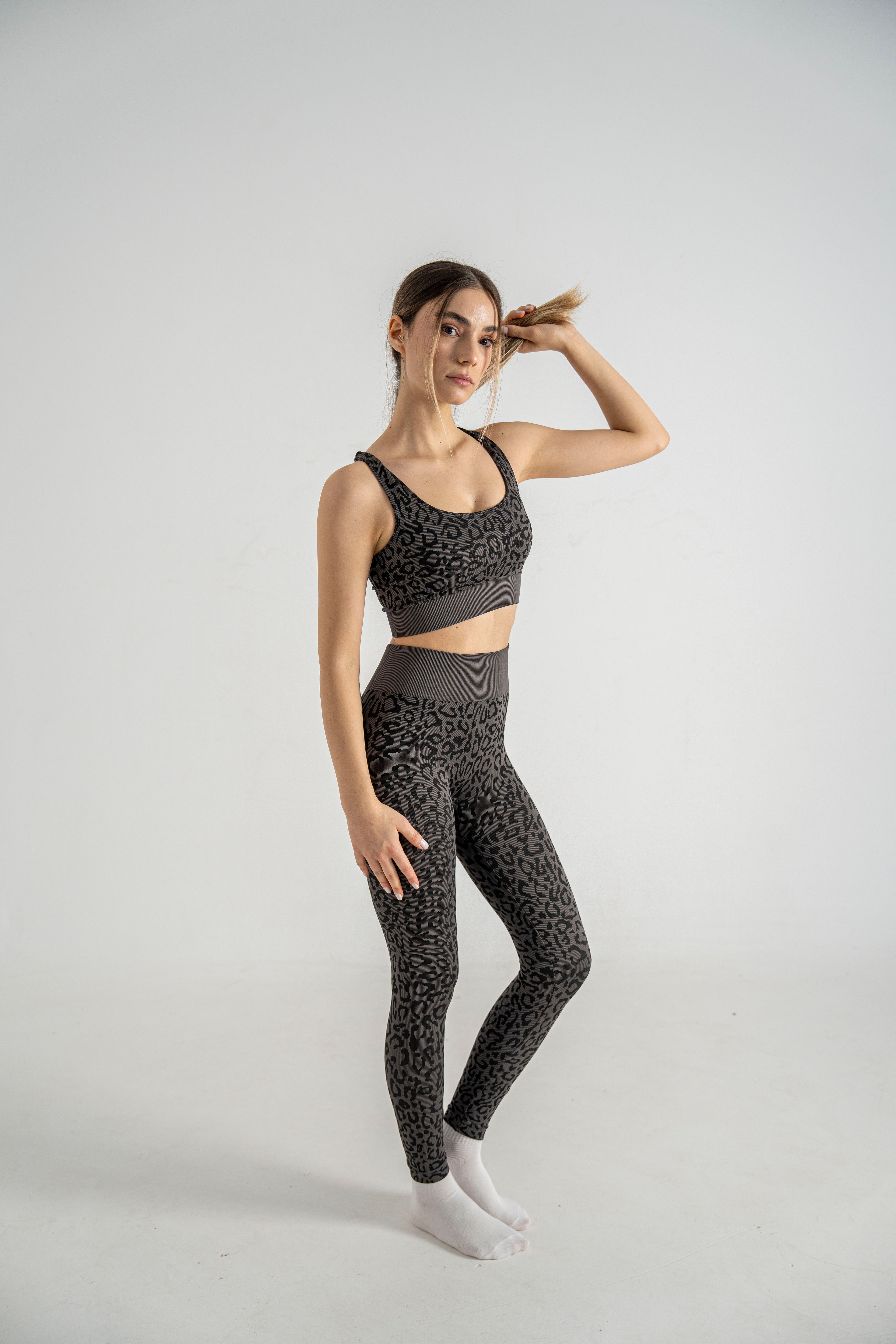 Seamless Leopar Desen Spor Takım