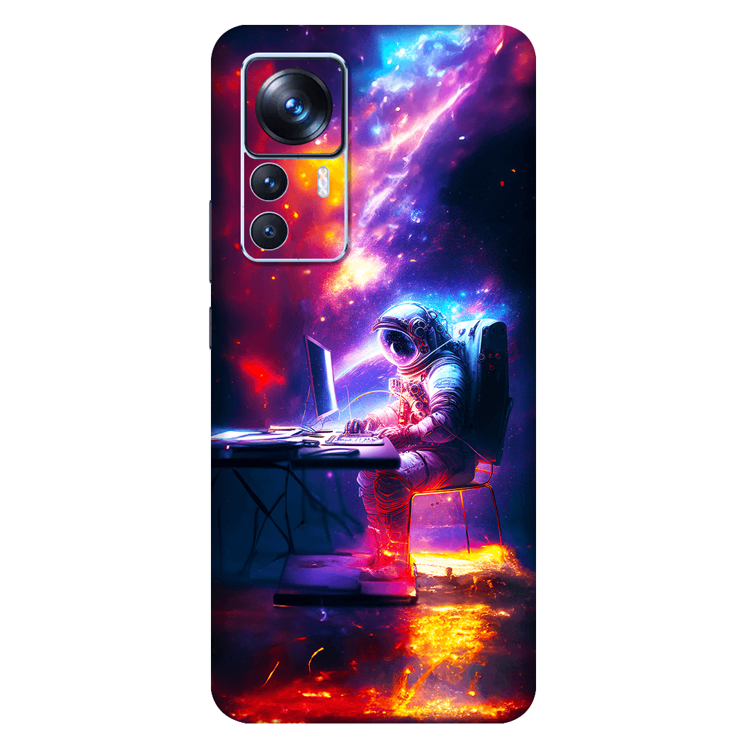 Xiaomi 12T / 12T Pro Kaplama Nebula Astronot
