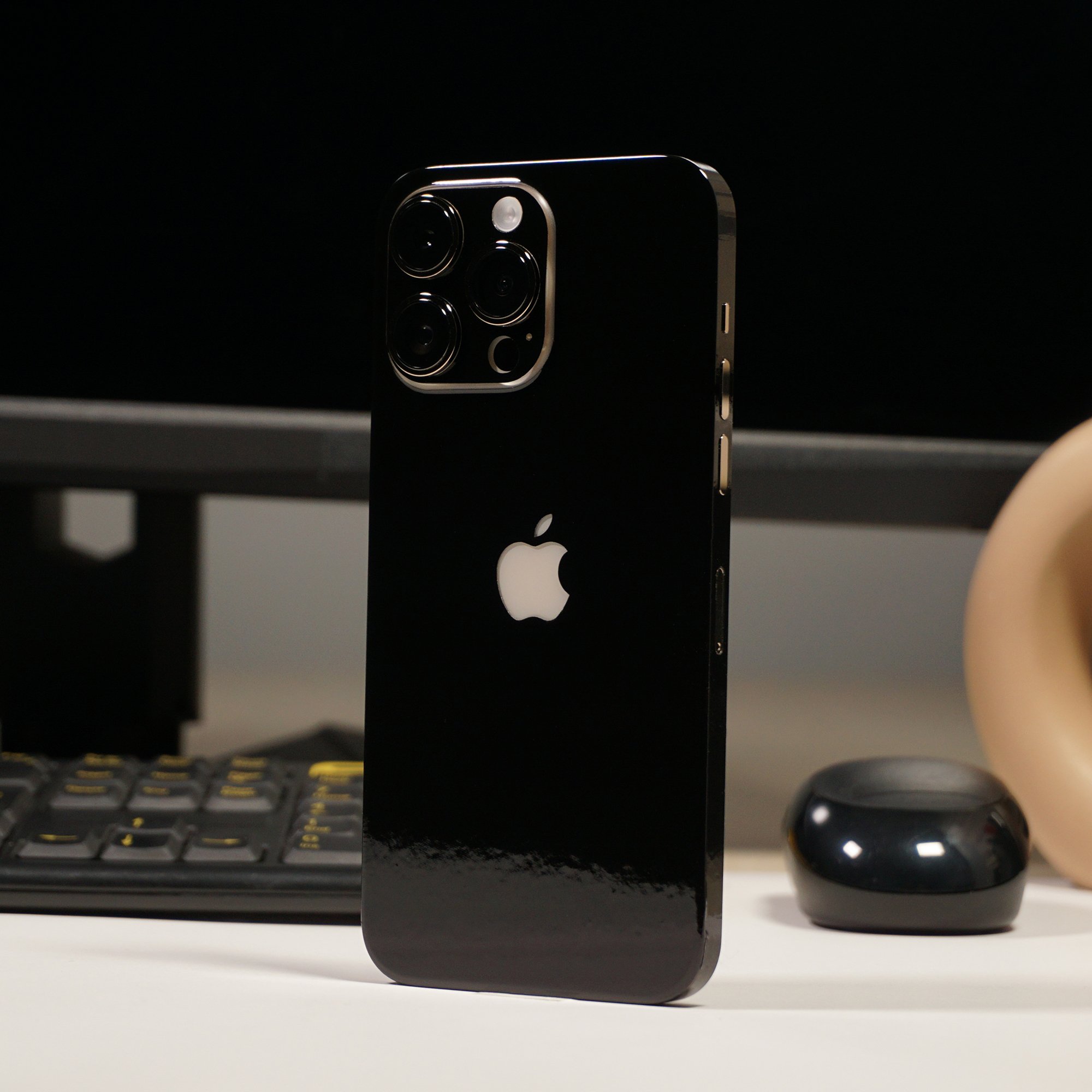 iPhone Xr Kaplama Parlak Siyah