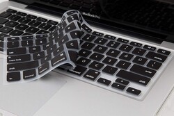MacBook Pro 16.2 2023 A2780 Klavye Koruyucu Silikon Ped