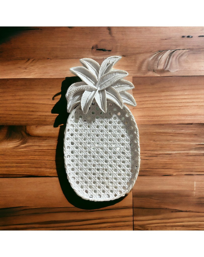 Ham Polyester Ananas Sunumluk