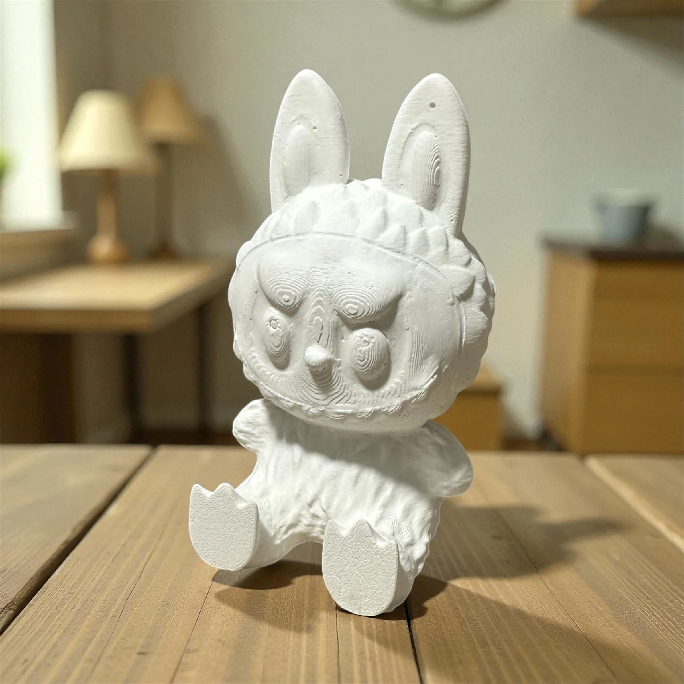 Ham Taş Oturan Labubu Biblo