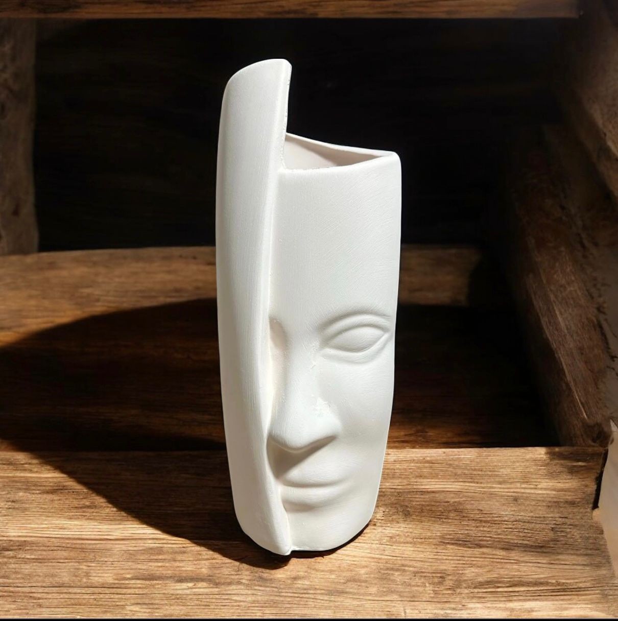 Ham Seramik Yarım Yüz Vazo 29x11 cm