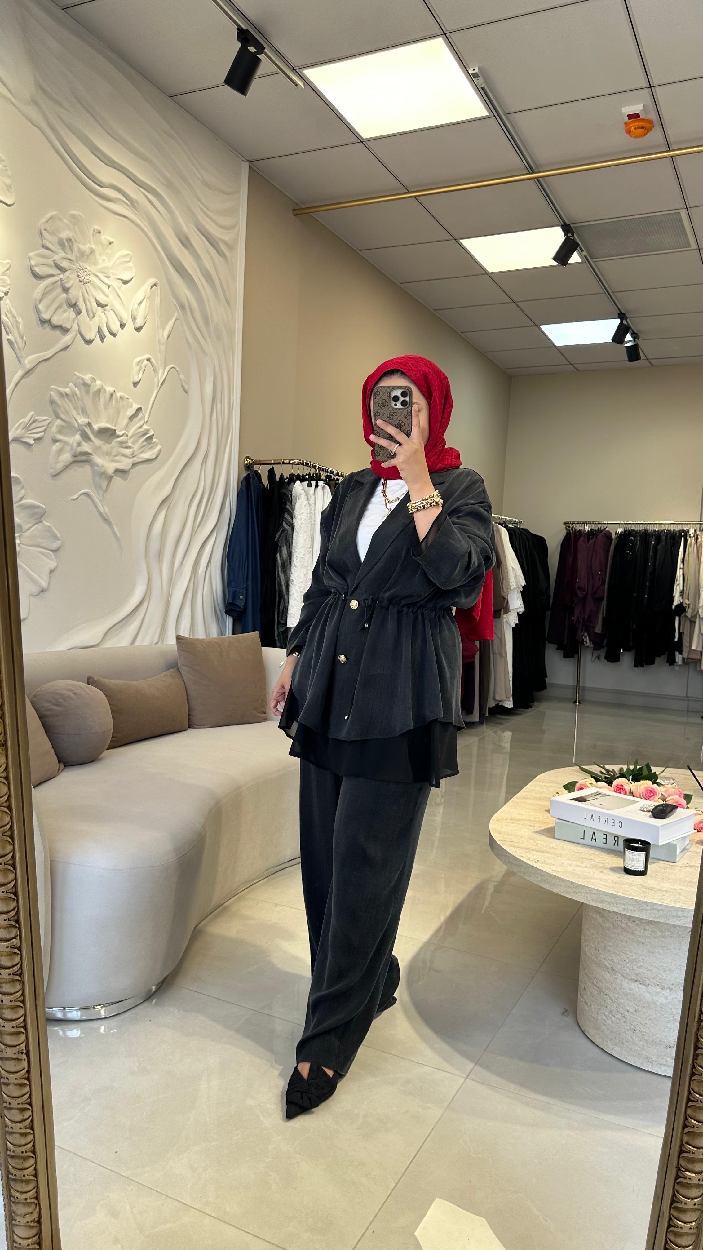Ghisa şifon detaylı takım