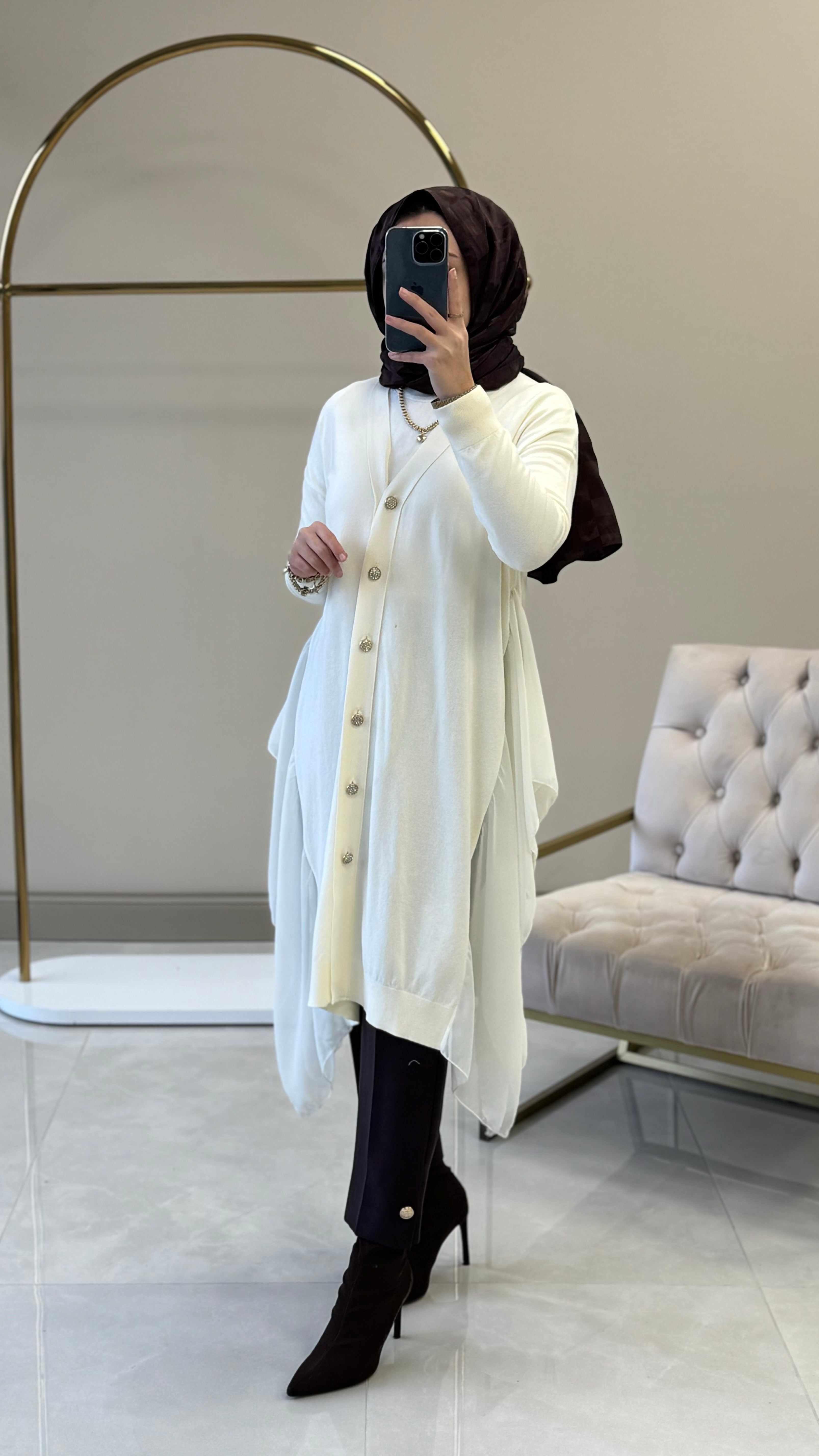 Ghisa Şifonlu Hırka