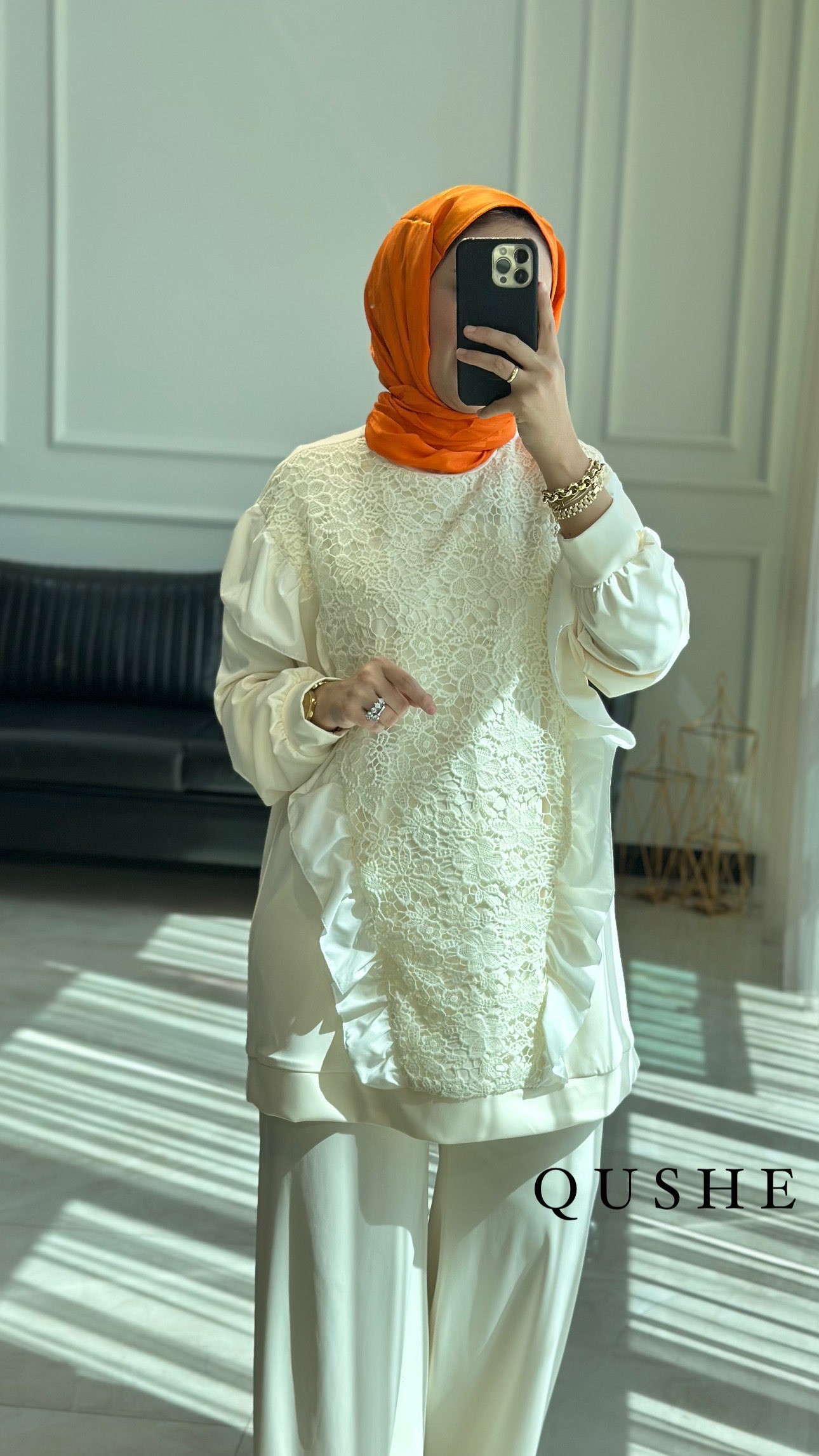 Nurcan Çetin Fırfır Takım (Ekru)