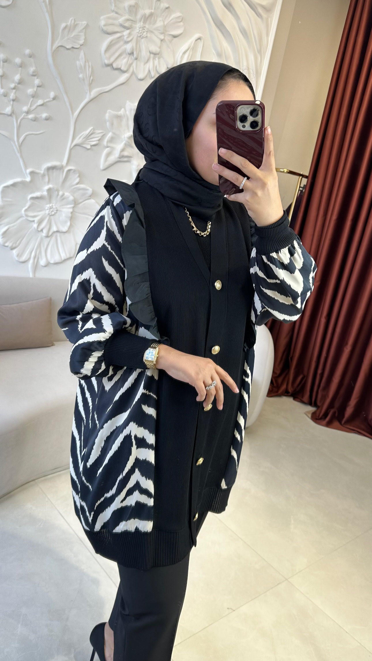 Ghisa zebra desenli hırka