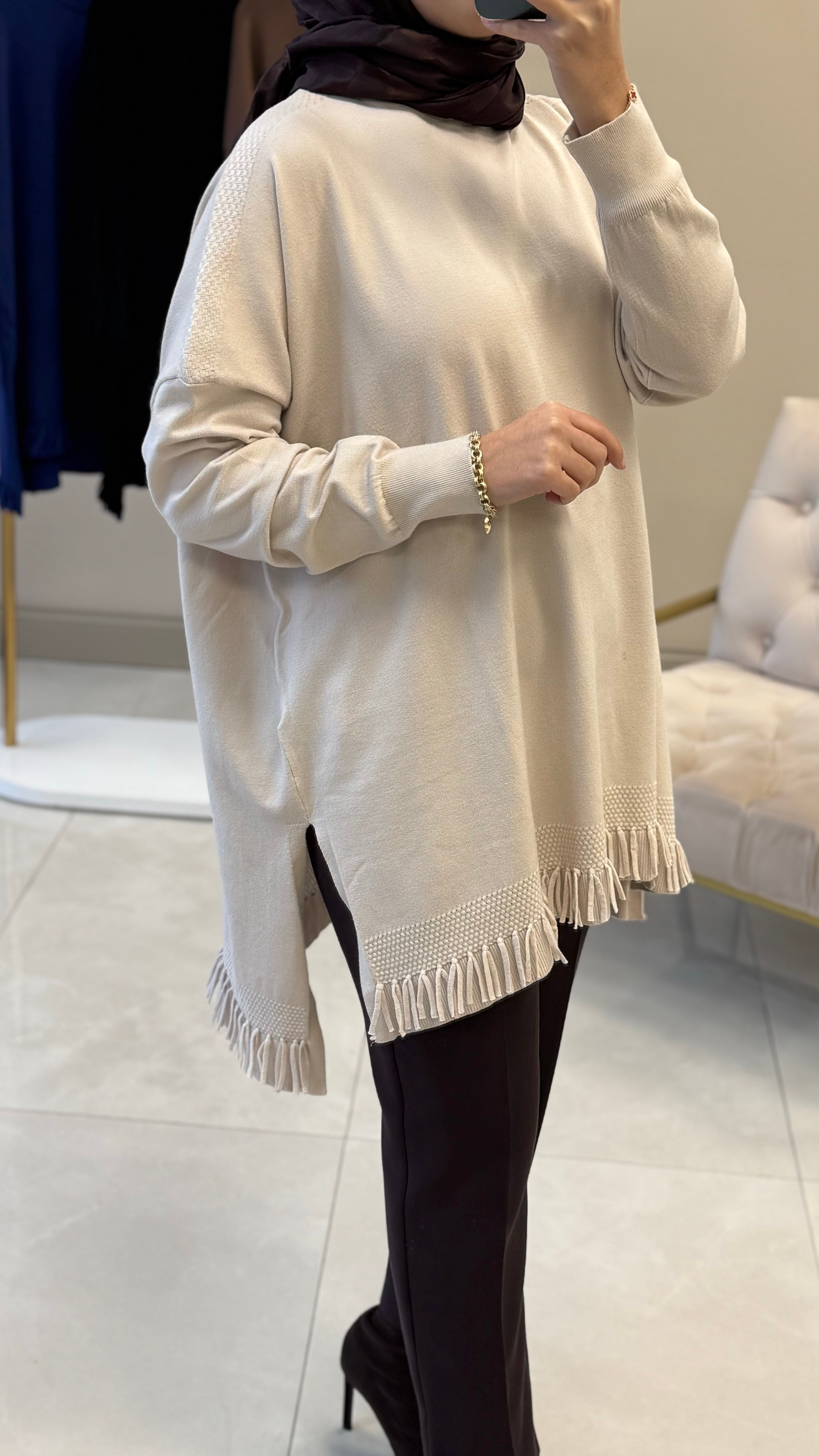 Ghisa Tunik