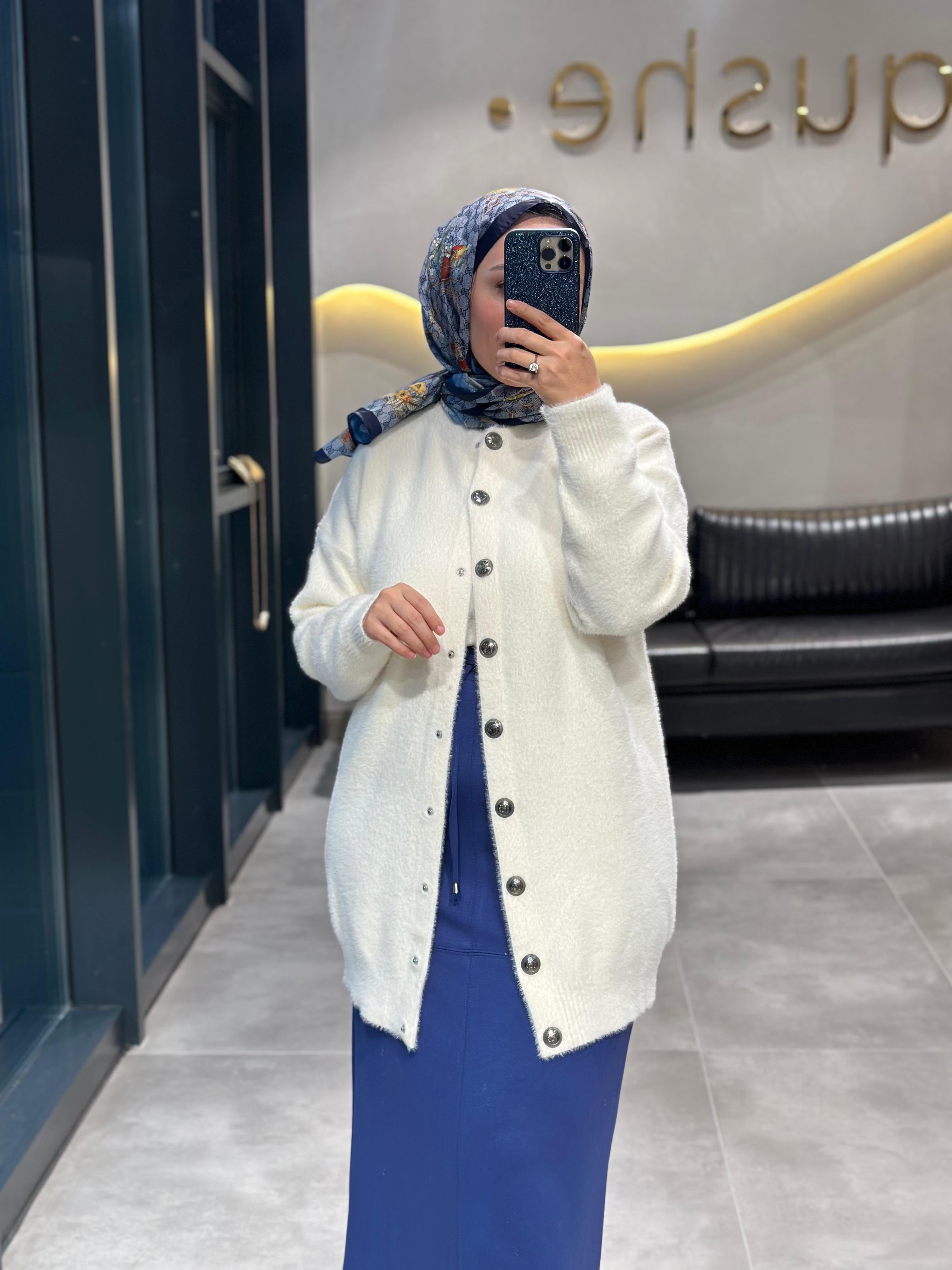 Nuss Angora Hırka