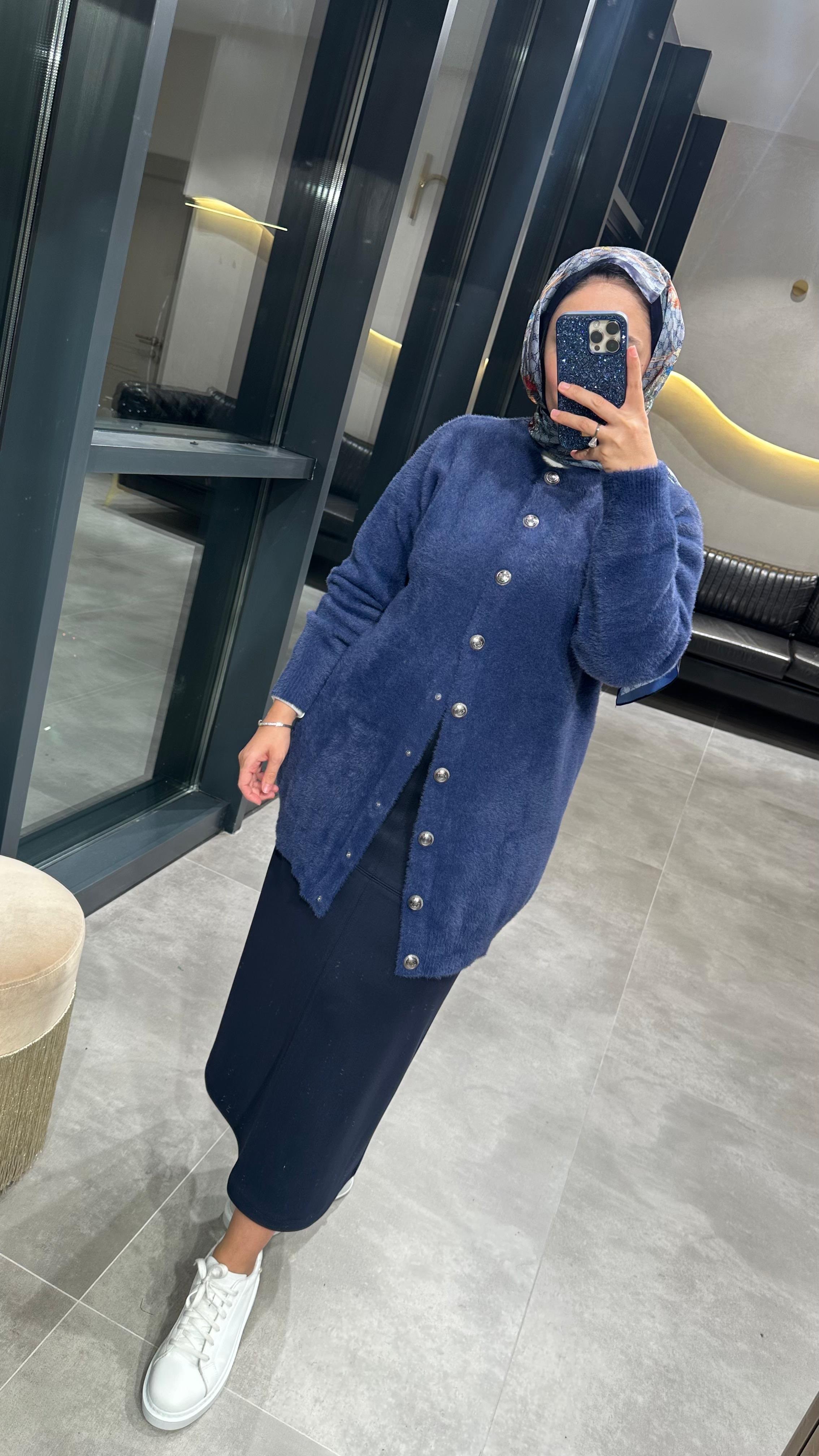 Nuss Angora Hırka