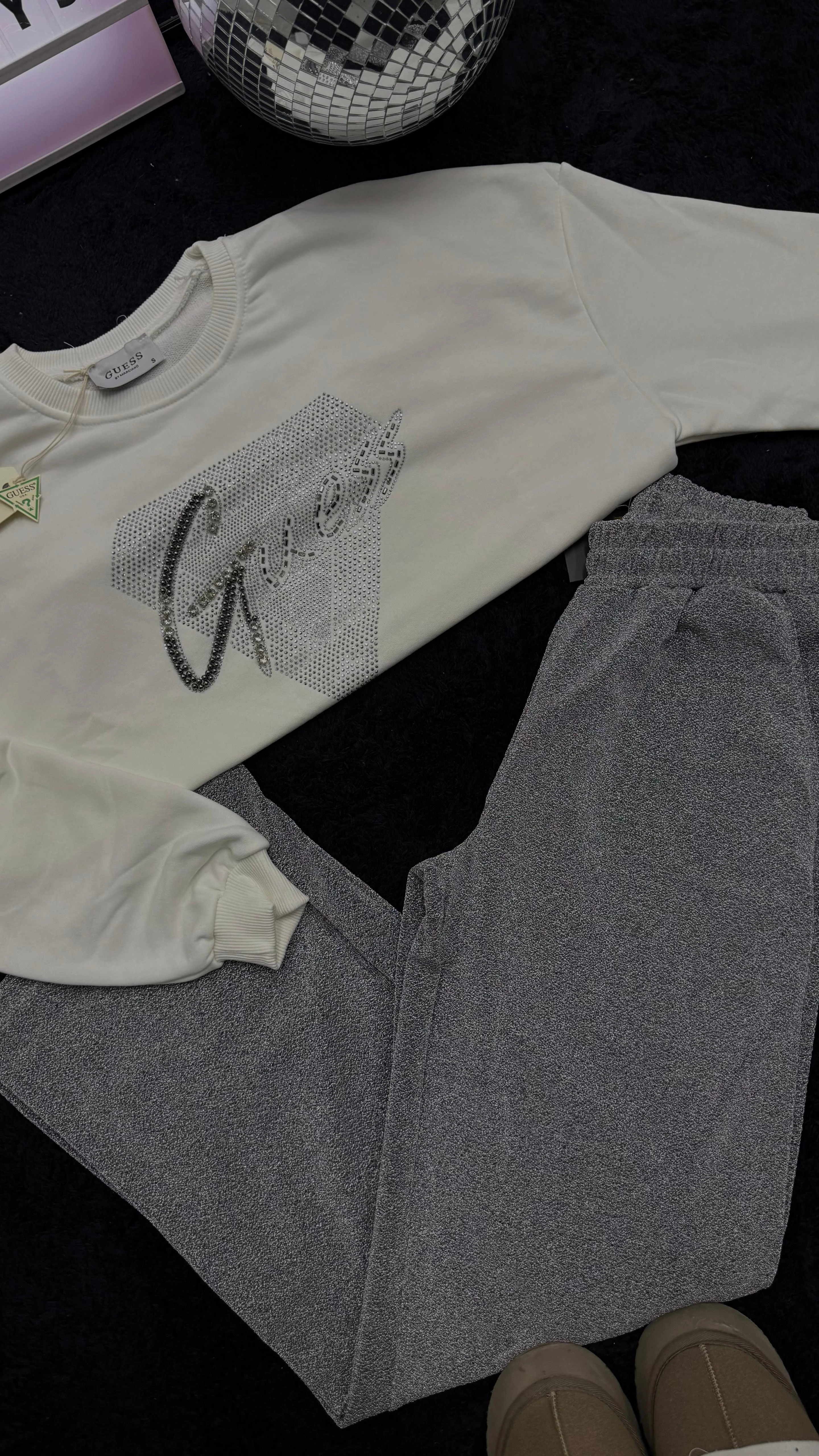 TAŞ İŞLEMELİ SWEAT