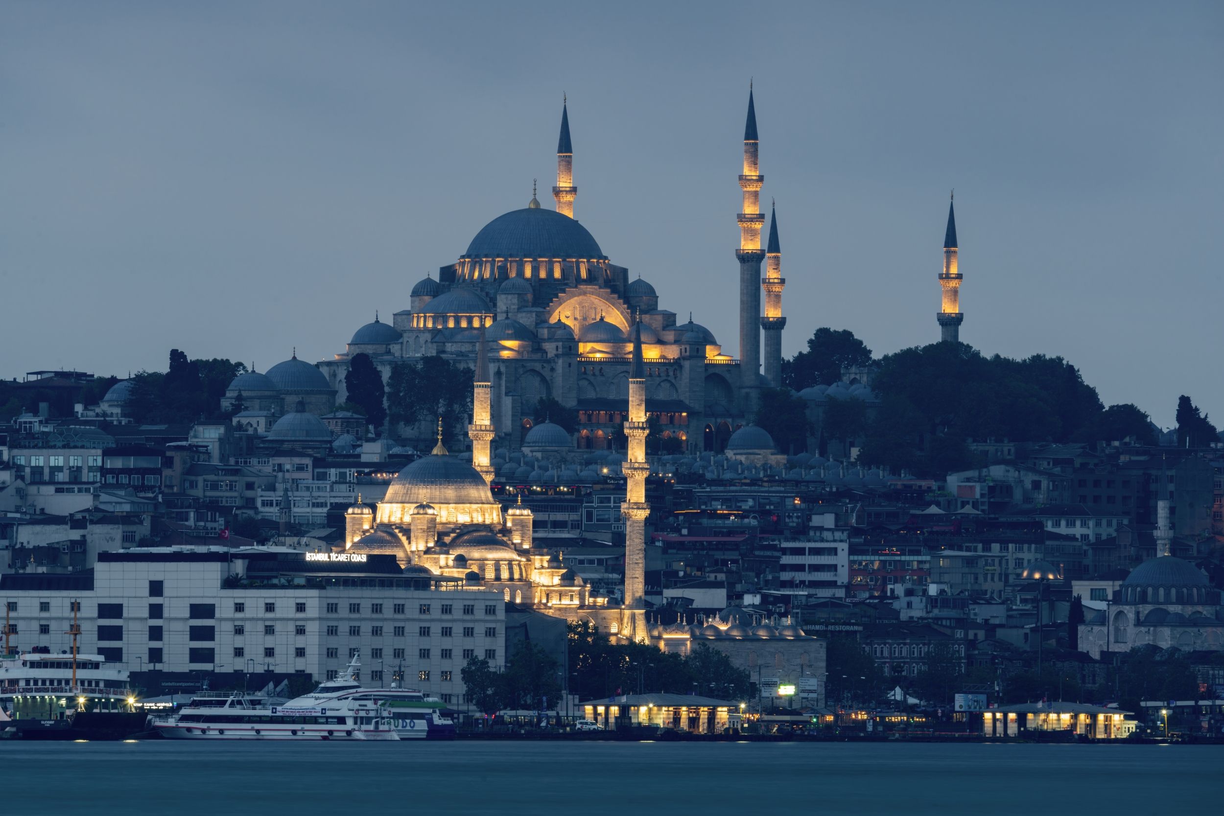 Süleymaniye Camii ve Rüstem Paşa Camii