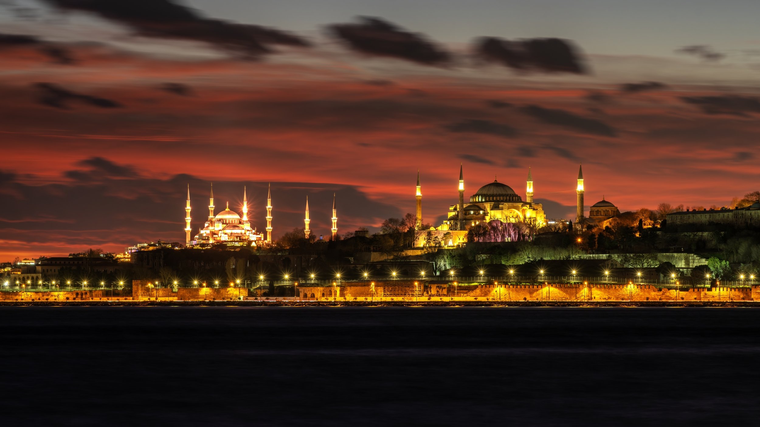 Ayasofya Camii ve Sultanahmet Camii