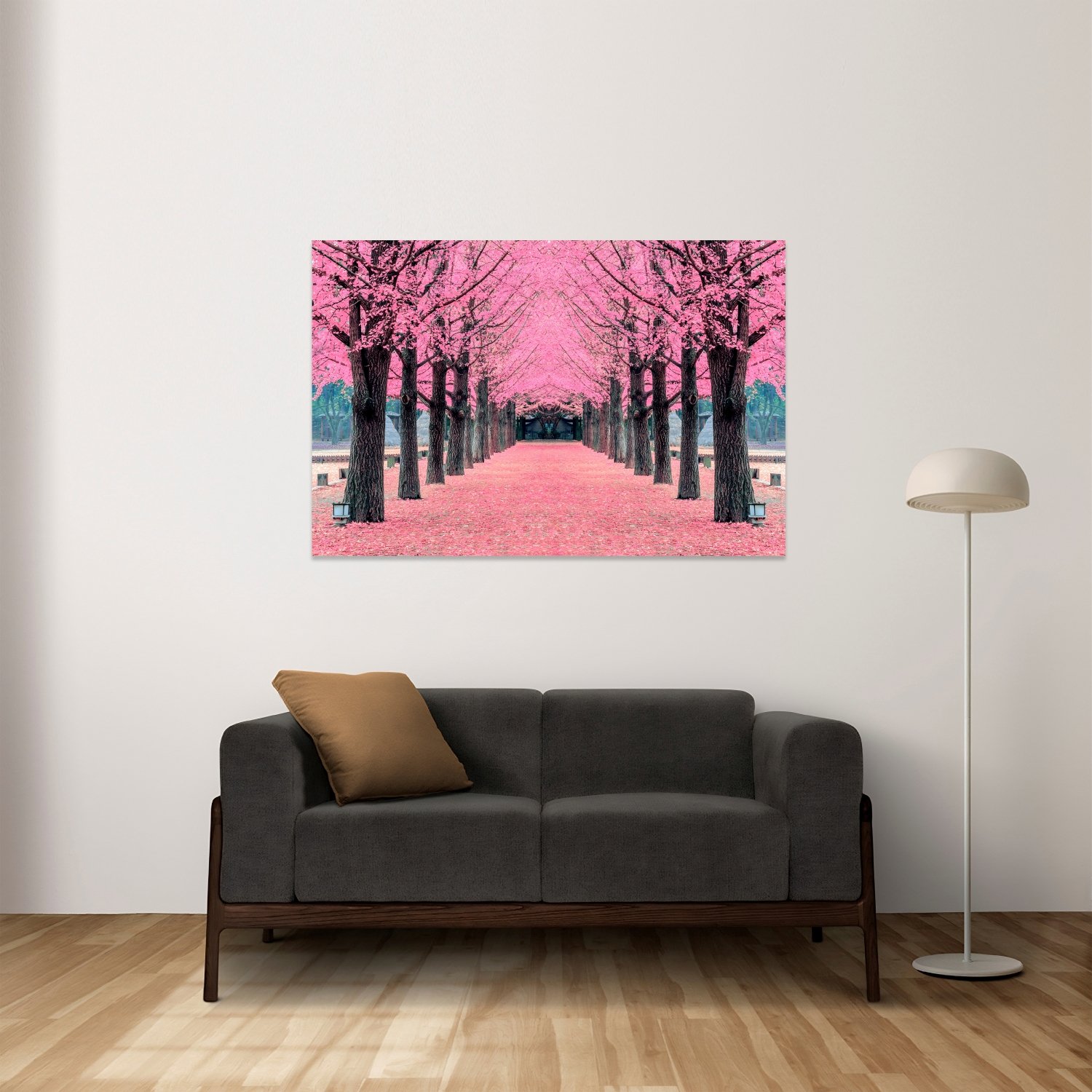 Pembe Sakura Ağaçlı Yol