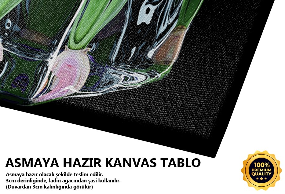 Buz Küpü İçinde Mor Çiçekler